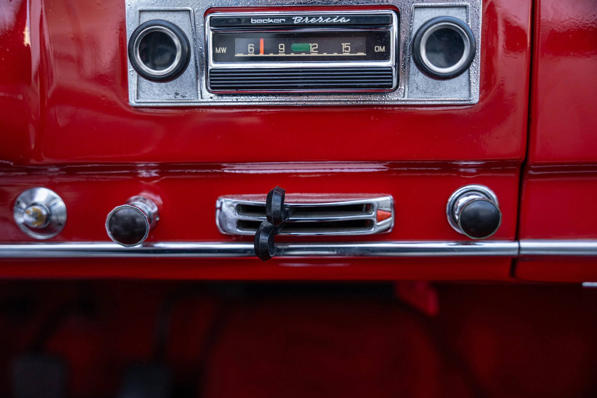 Mercedes 190 SL (57).jpg