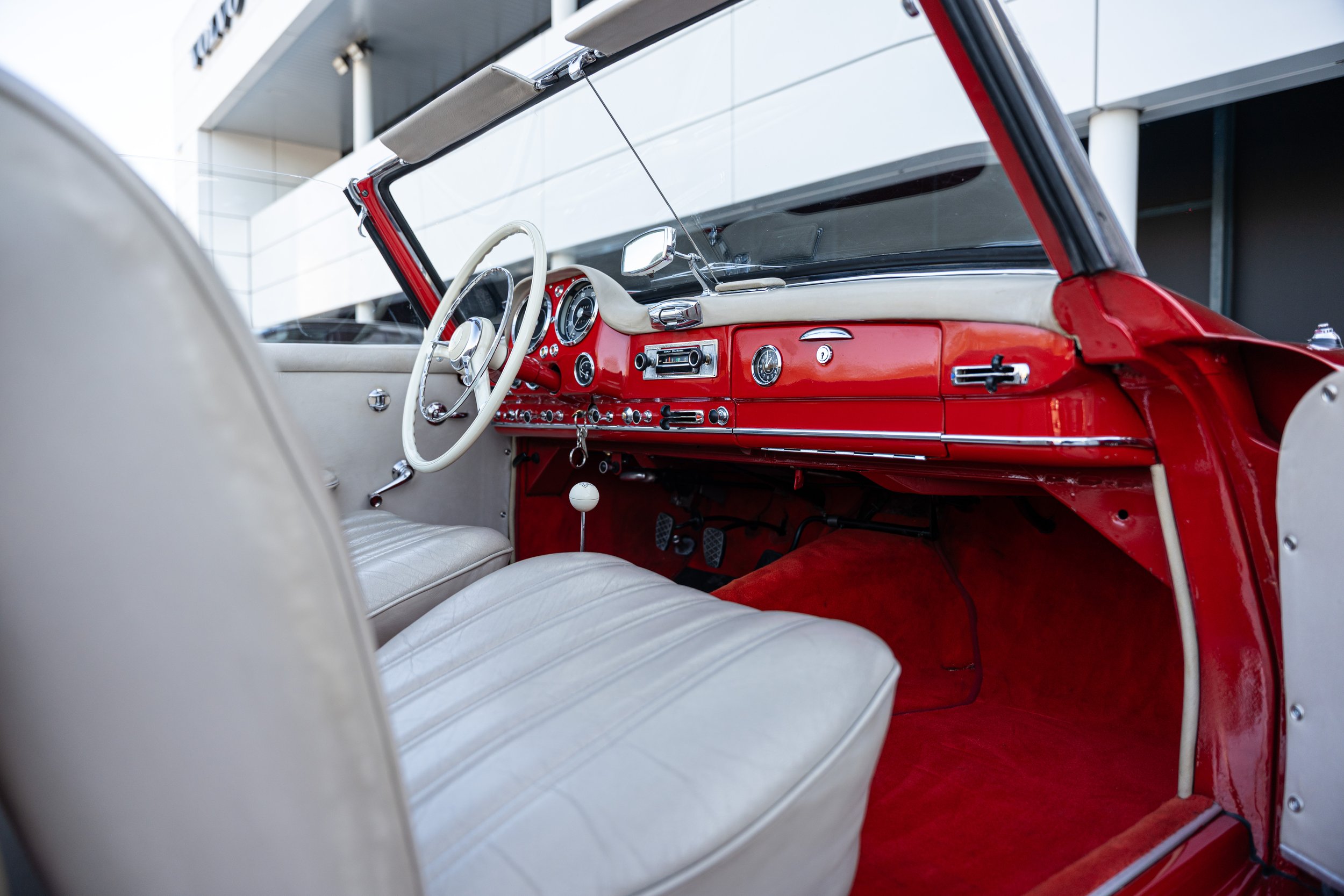 Mercedes 190 SL (68).jpg