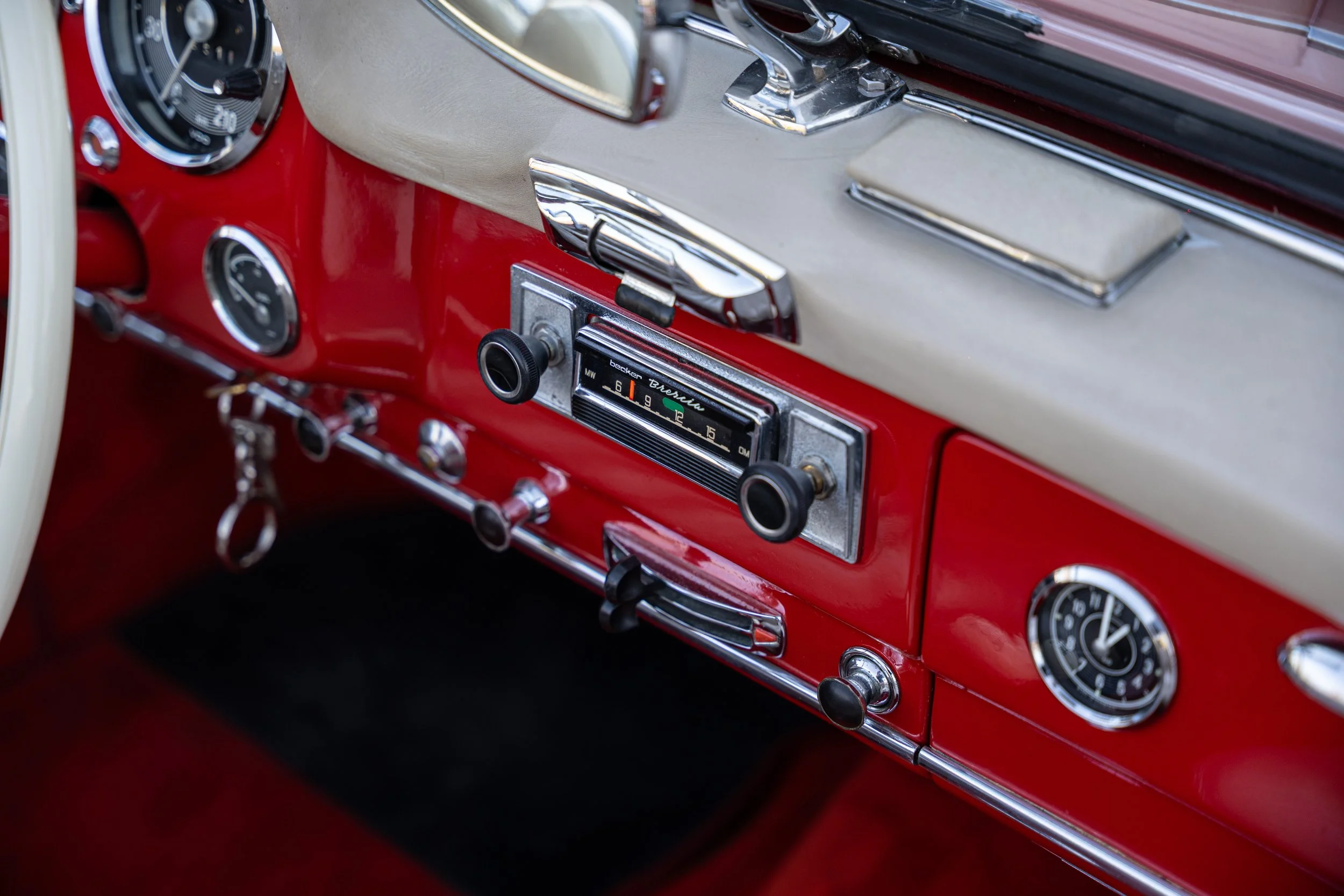 Mercedes 190 SL (70).jpg