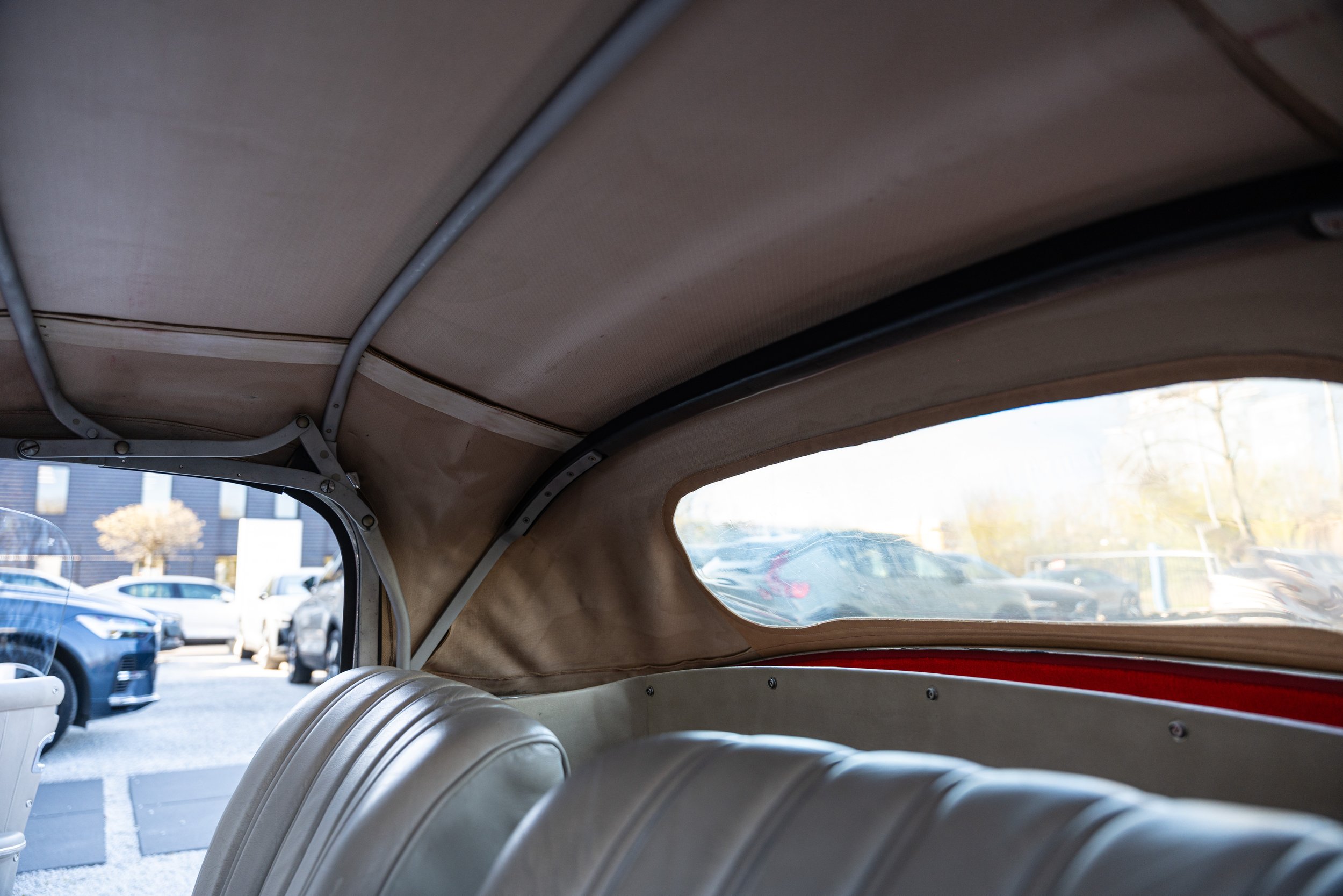 Mercedes 190 SL (71).jpg