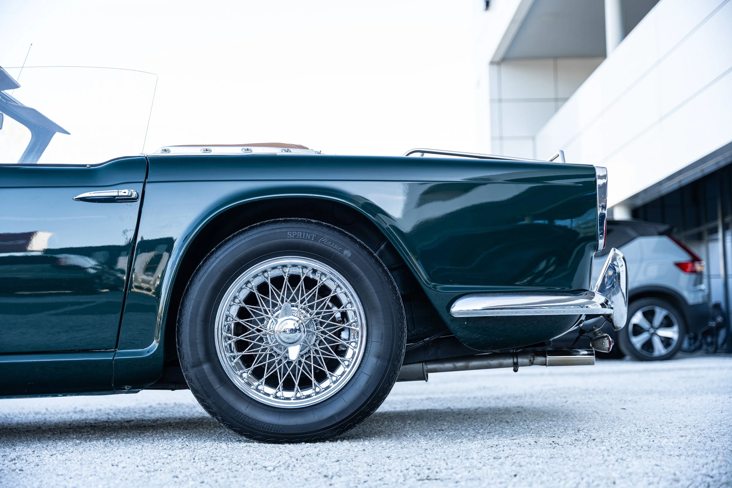 Triumph TR4 (23).jpg