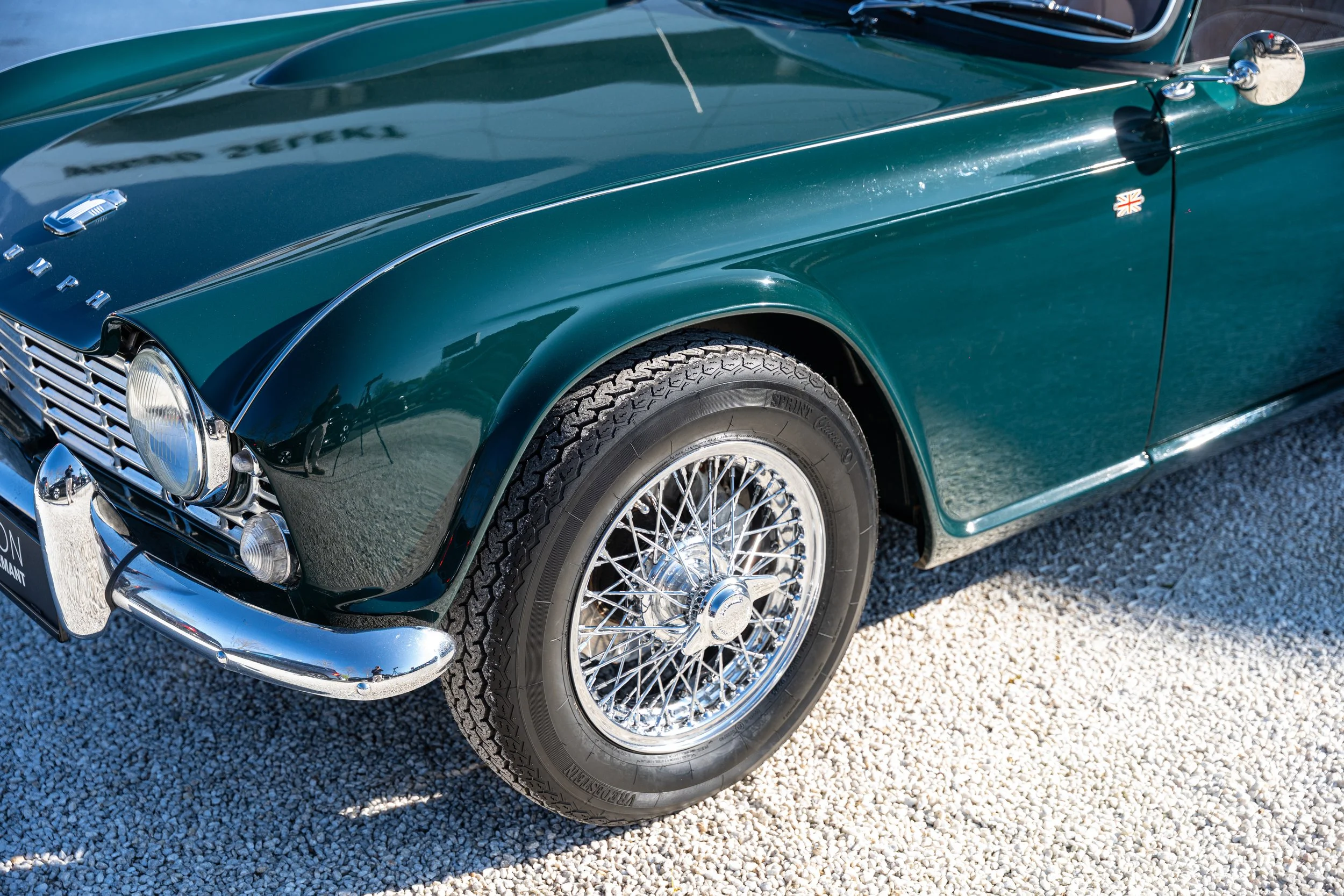 Triumph TR4 (7).jpg