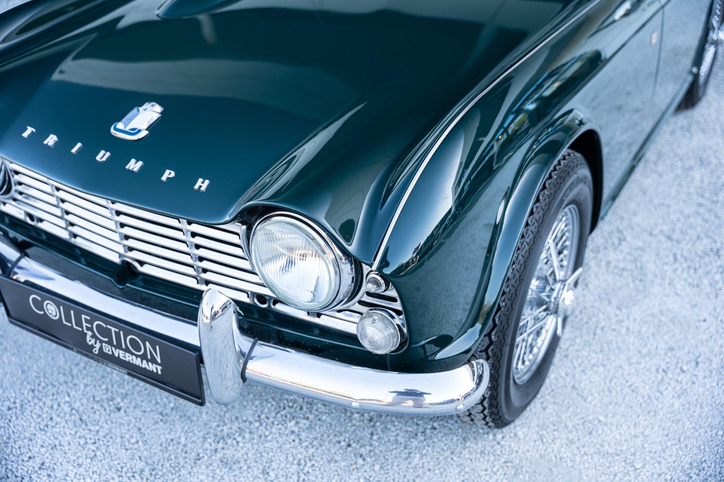 Triumph TR4 (12).jpg