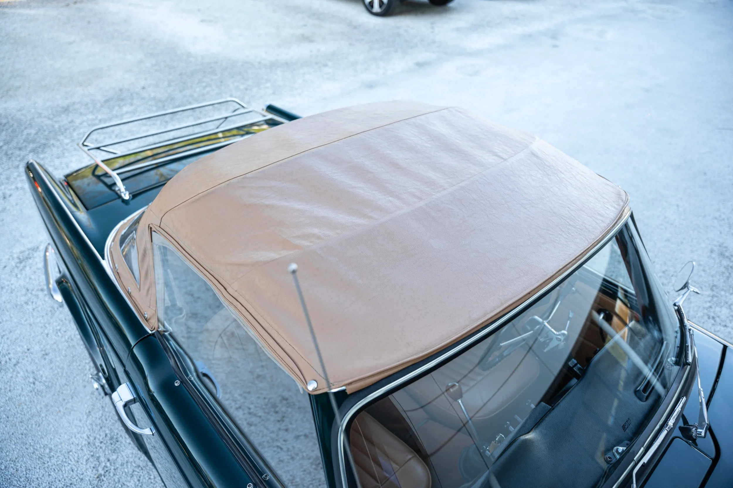 Triumph TR4 (53).jpg