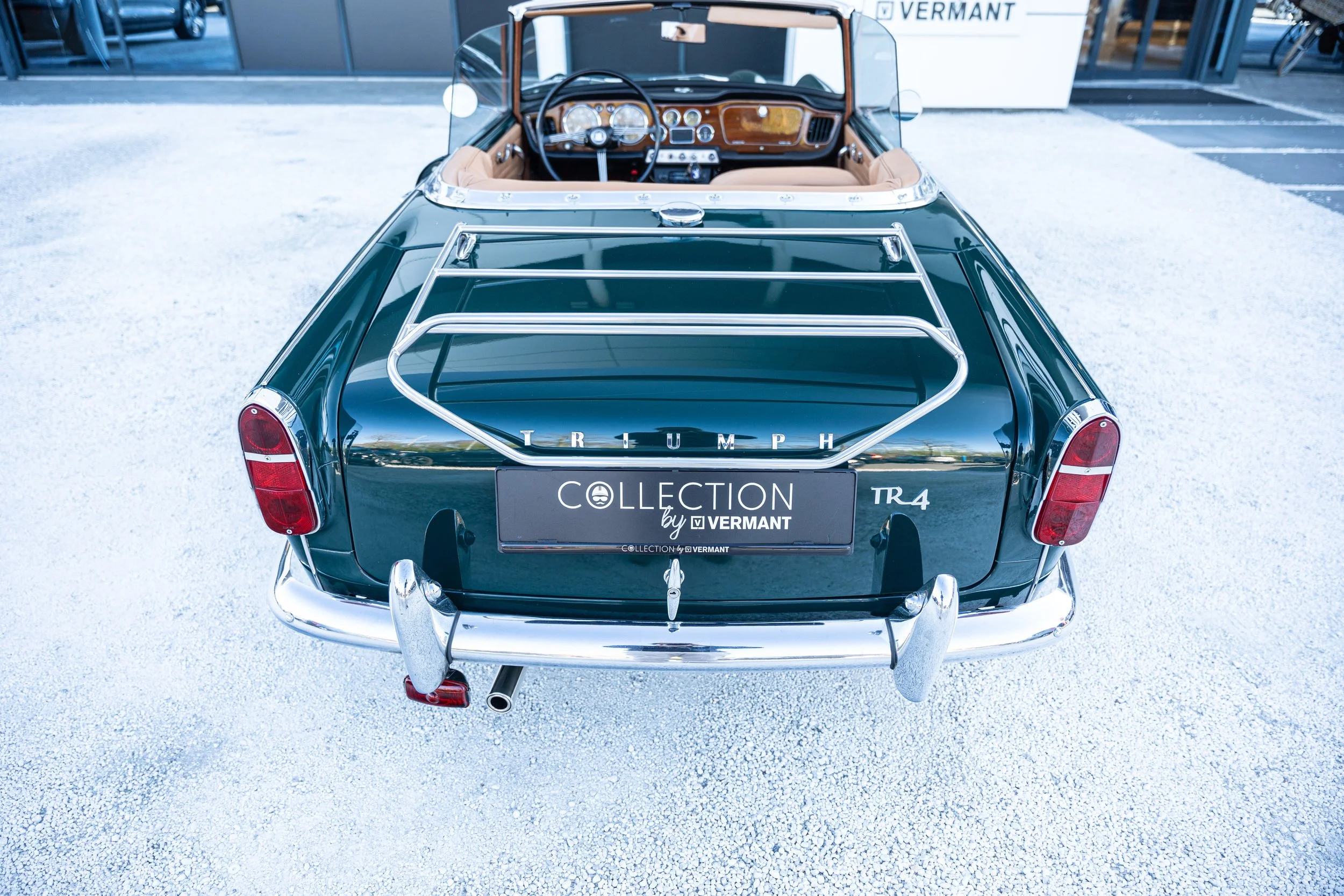 Triumph TR4 (29).jpg