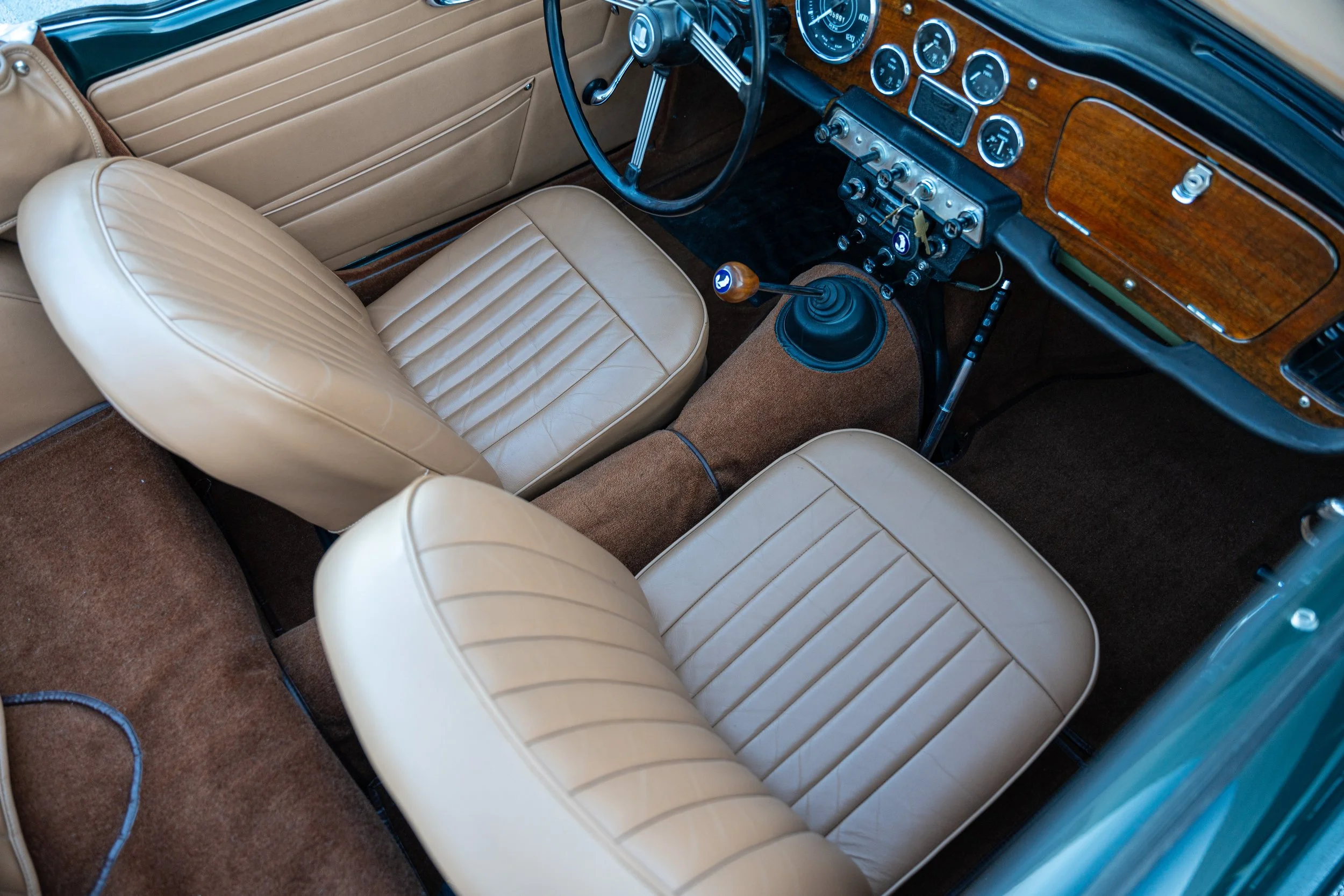 Triumph TR4 (60).jpg