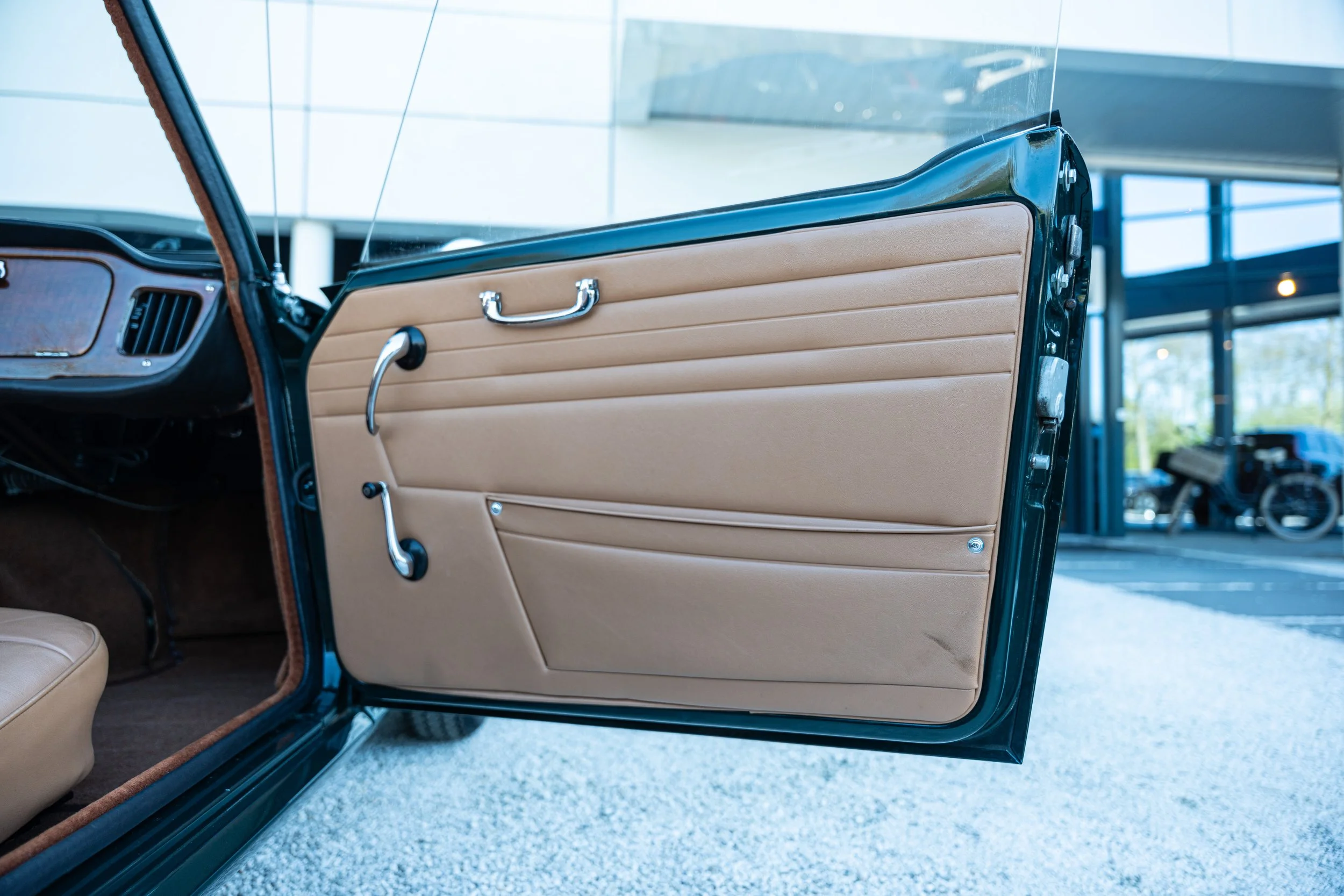 Triumph TR4 (64).jpg