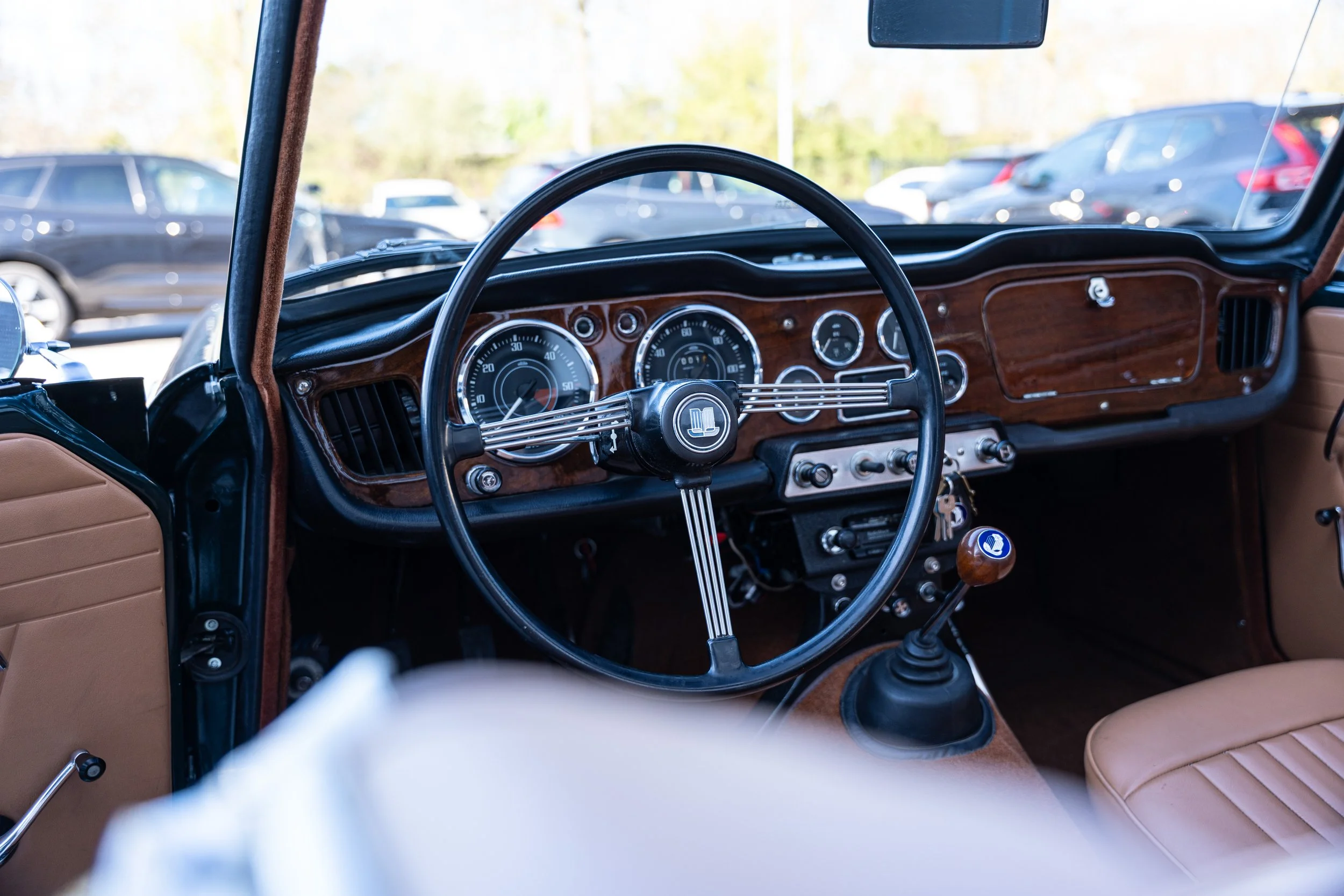 Triumph TR4 (70).jpg