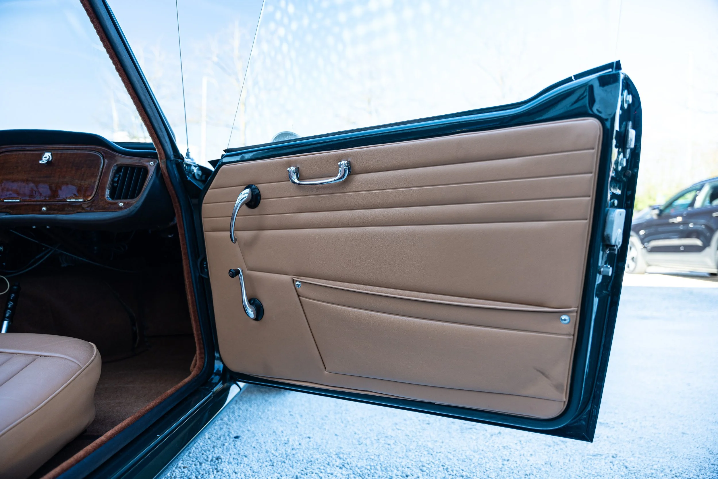 Triumph TR4 (85).jpg