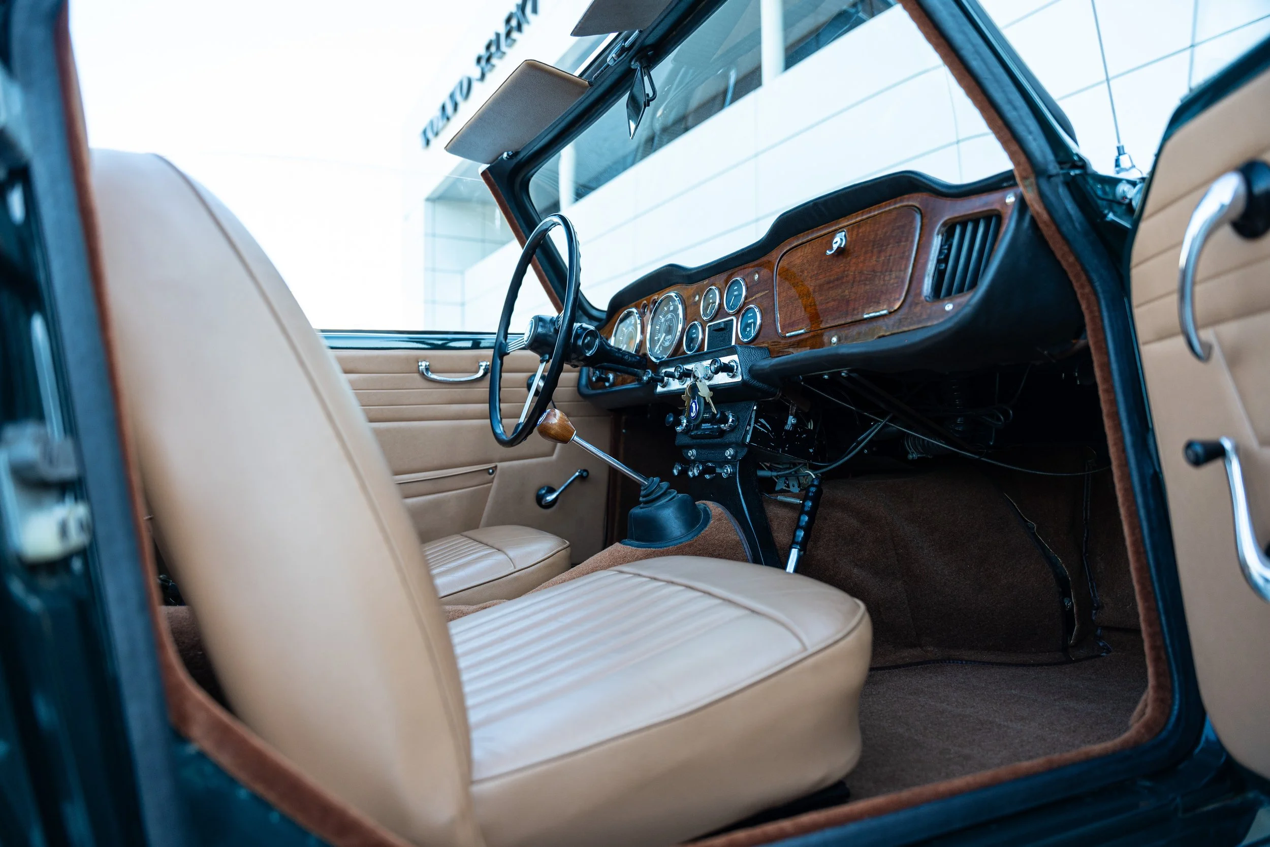 Triumph TR4 (61).jpg