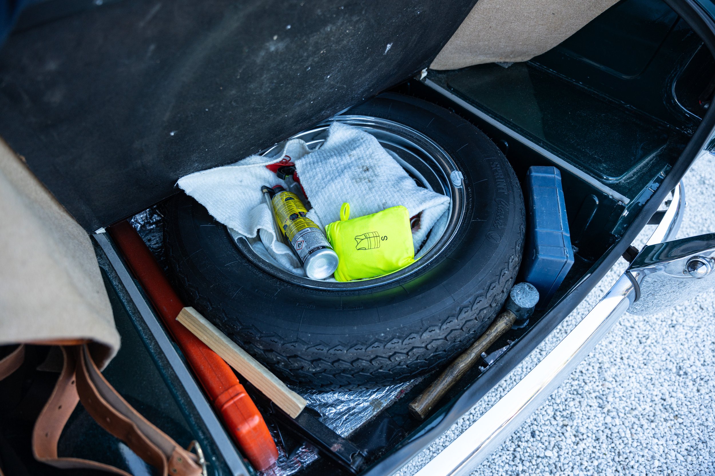 Triumph TR4 (88).jpg