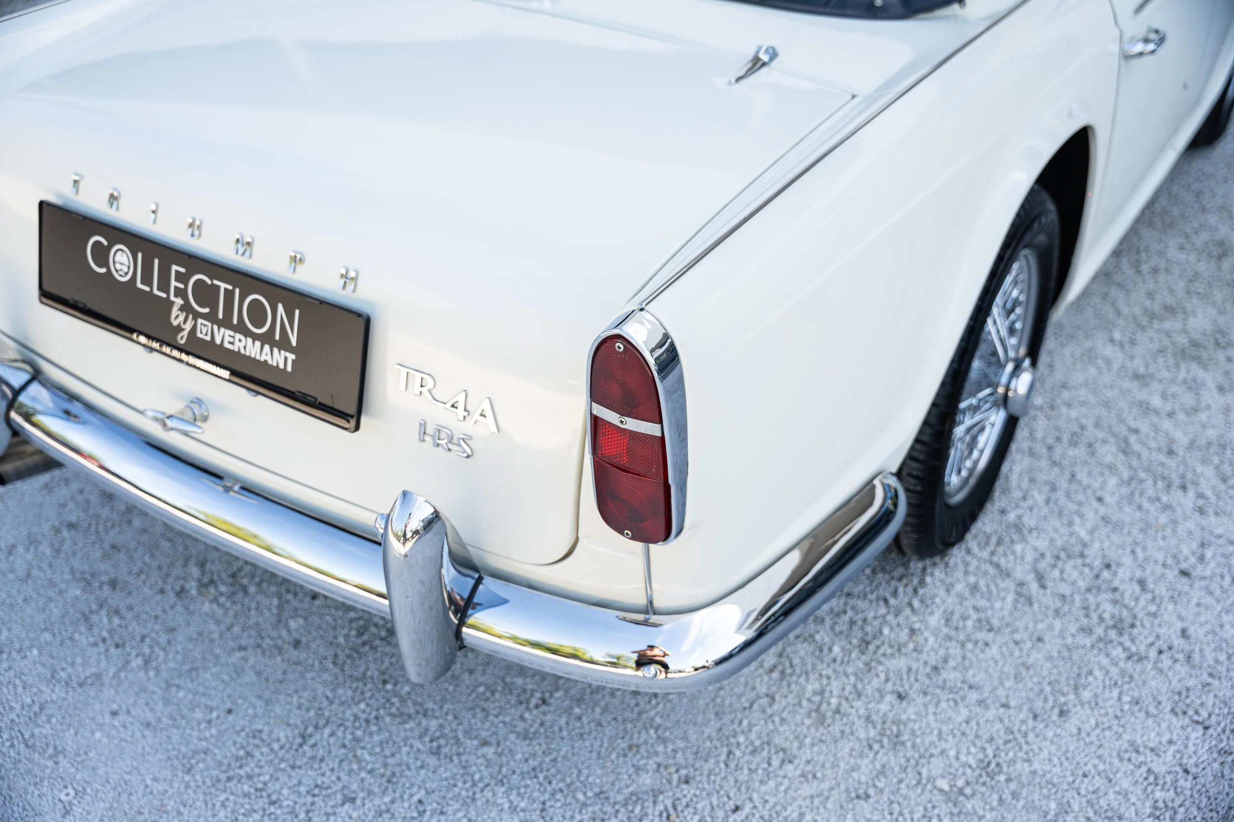 Triumph TR4 IRS (4).jpg