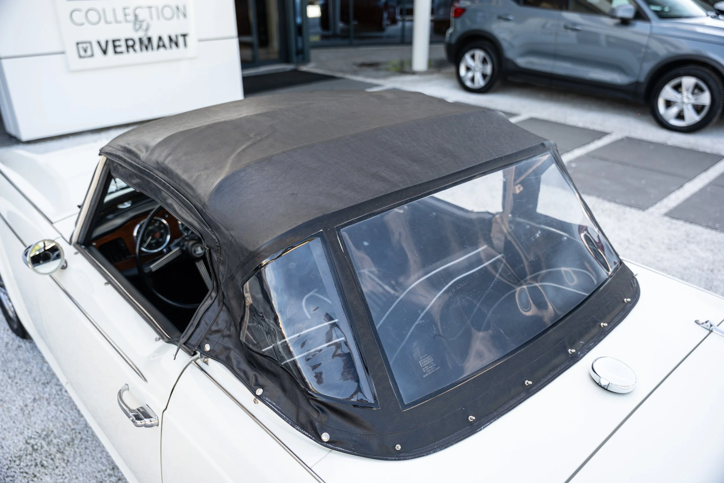 Triumph TR4 IRS (48).jpg