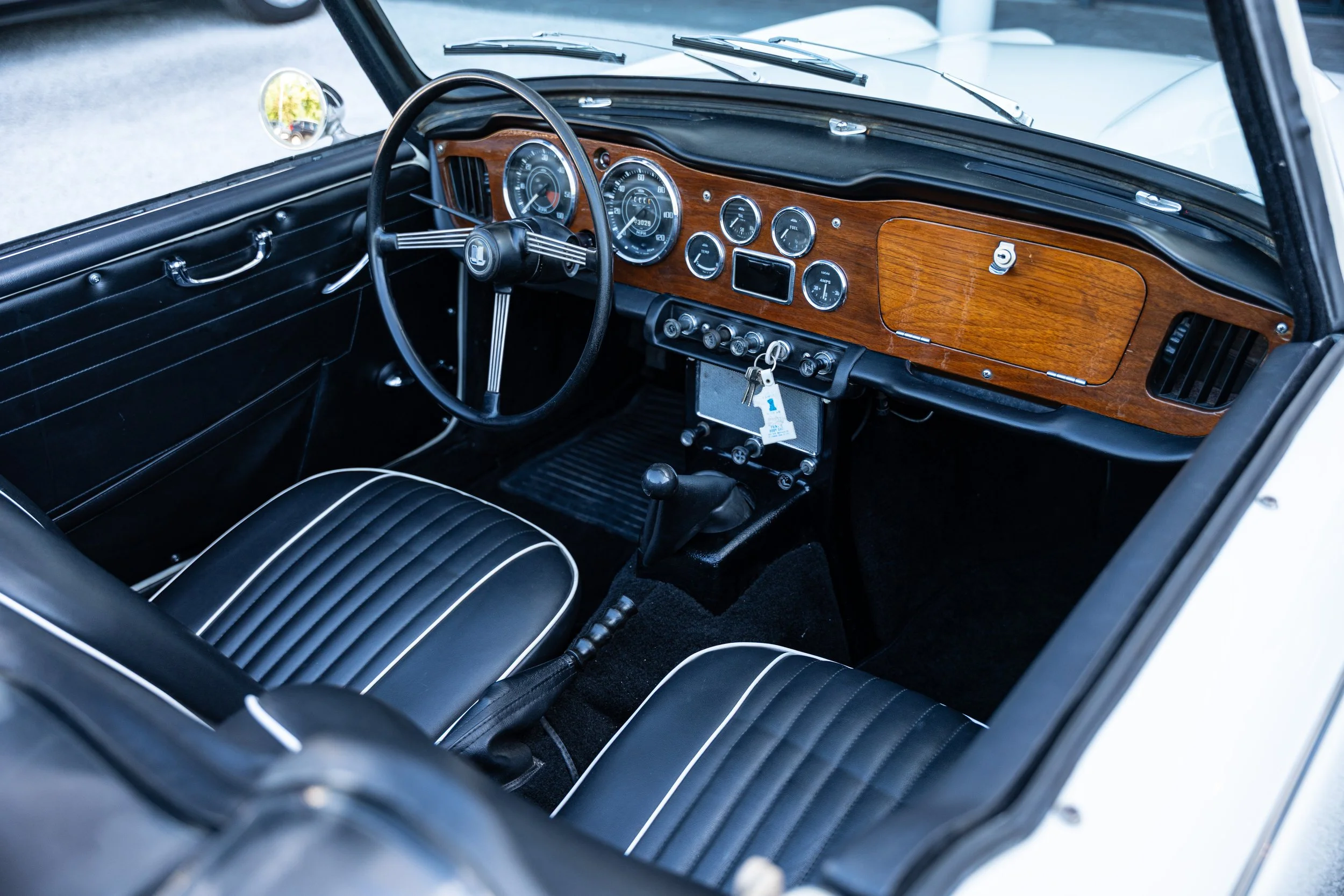Triumph TR4 IRS (47).jpg