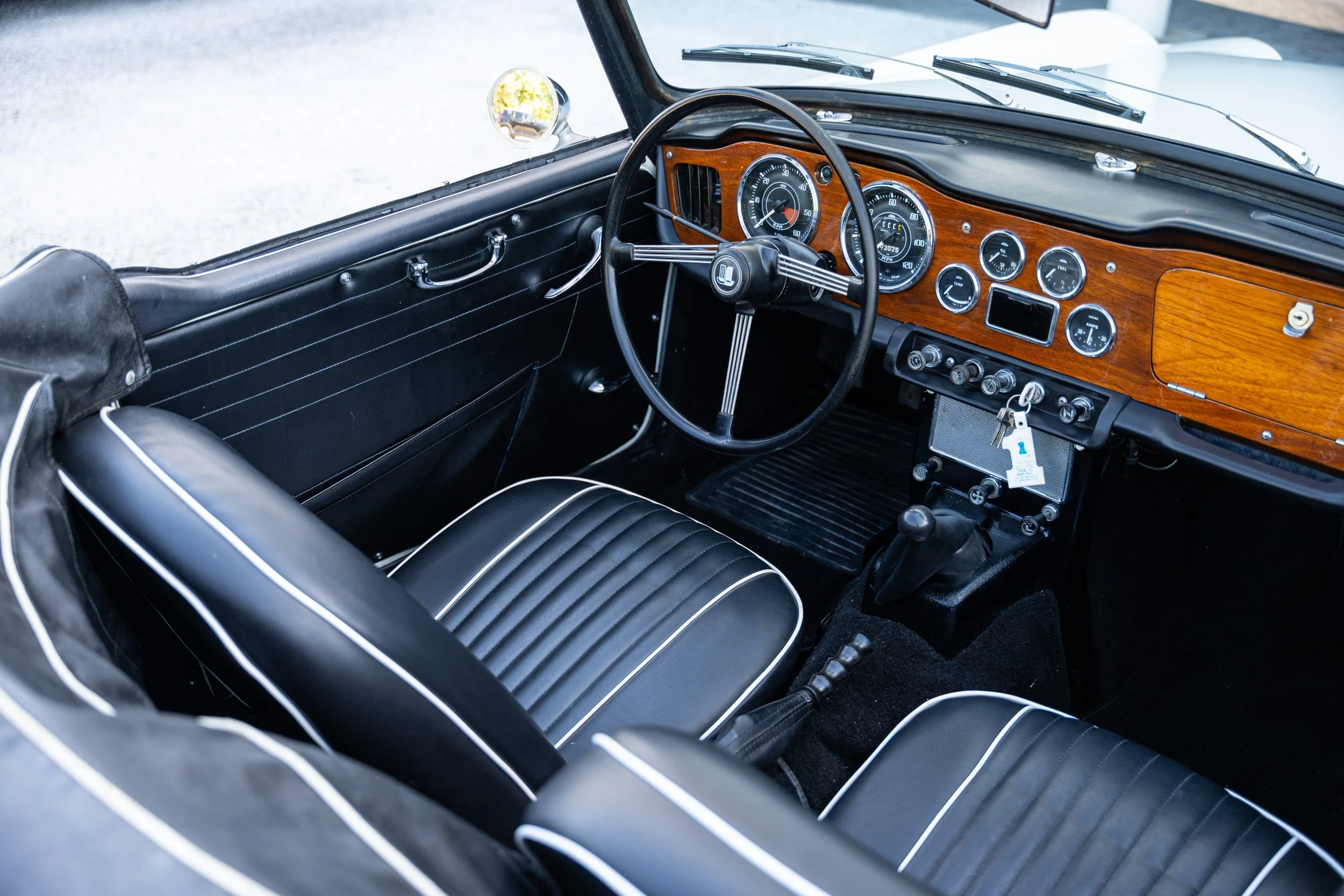 Triumph TR4 IRS (66).jpg