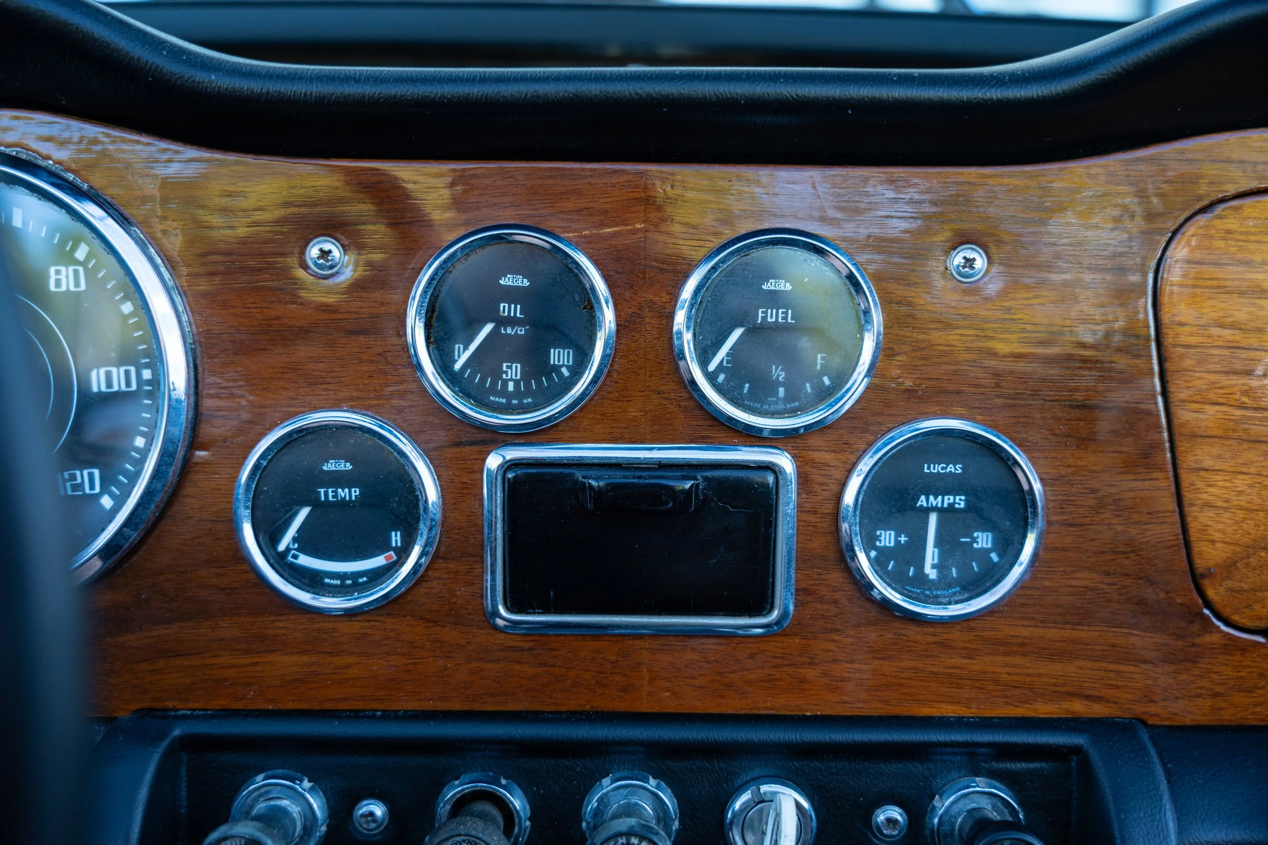 Triumph TR4 IRS (76).jpg