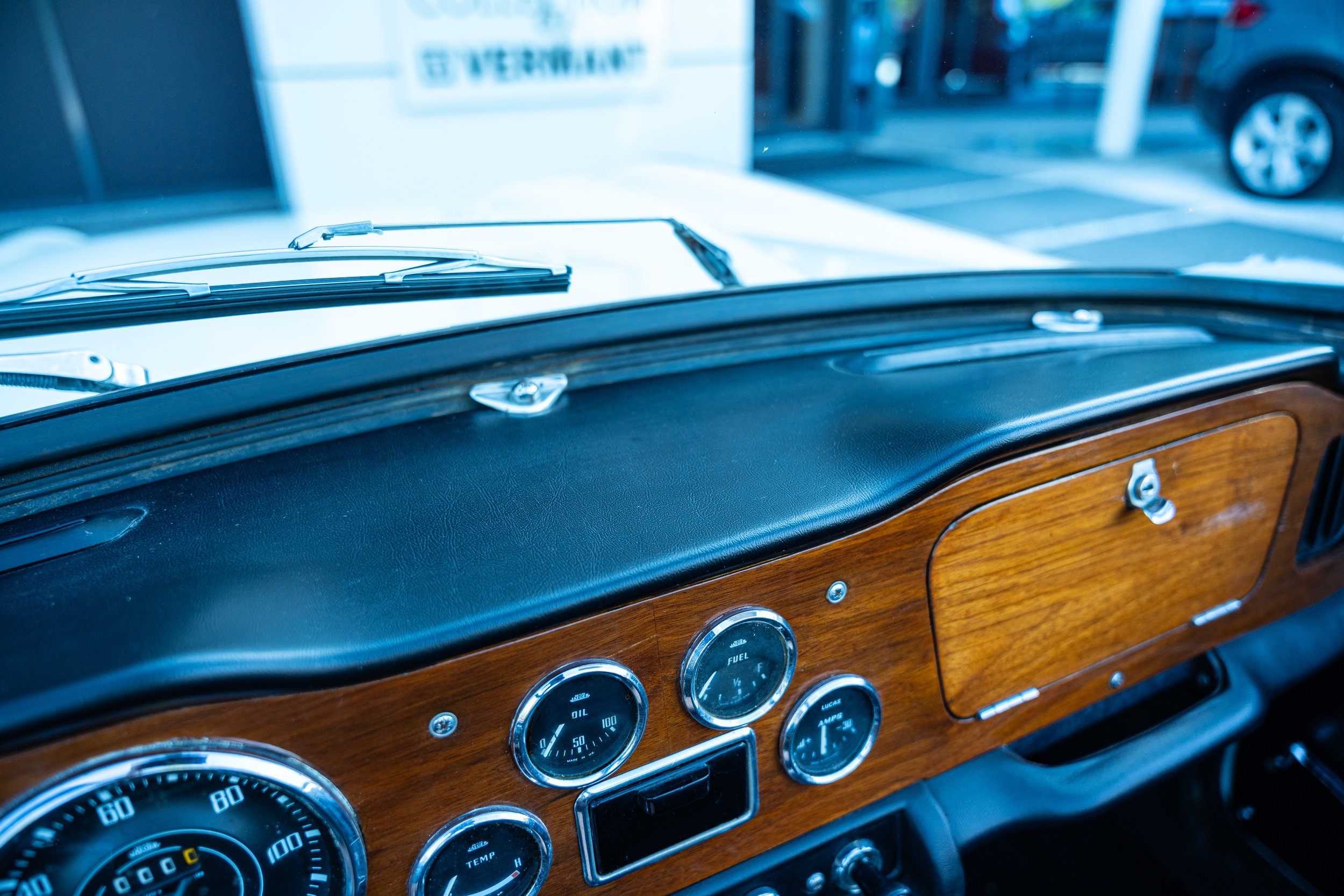 Triumph TR4 IRS (81).jpg