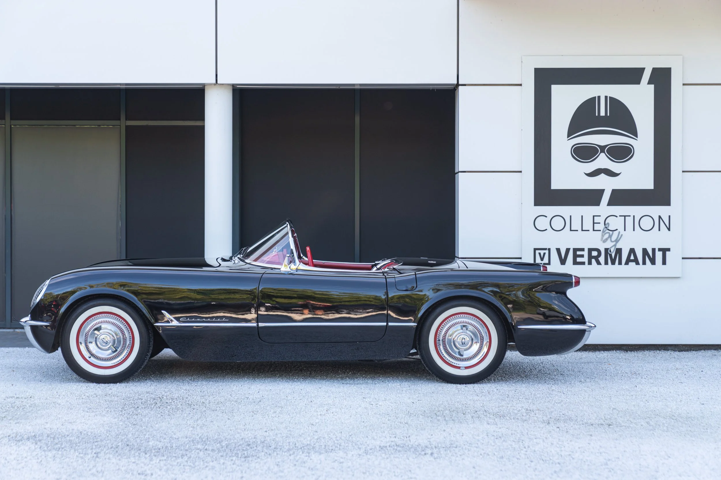 Corvette C1 (4).jpg