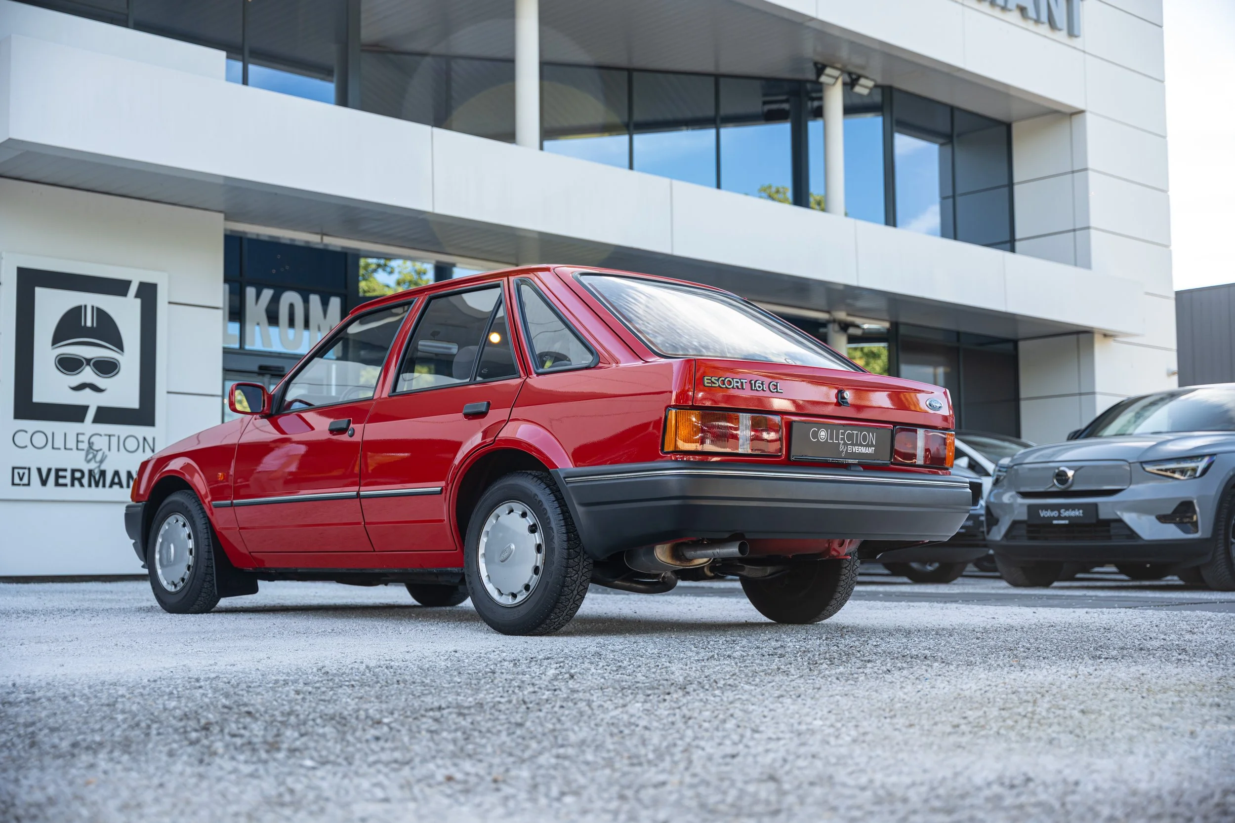 Ford Escort (24).jpg