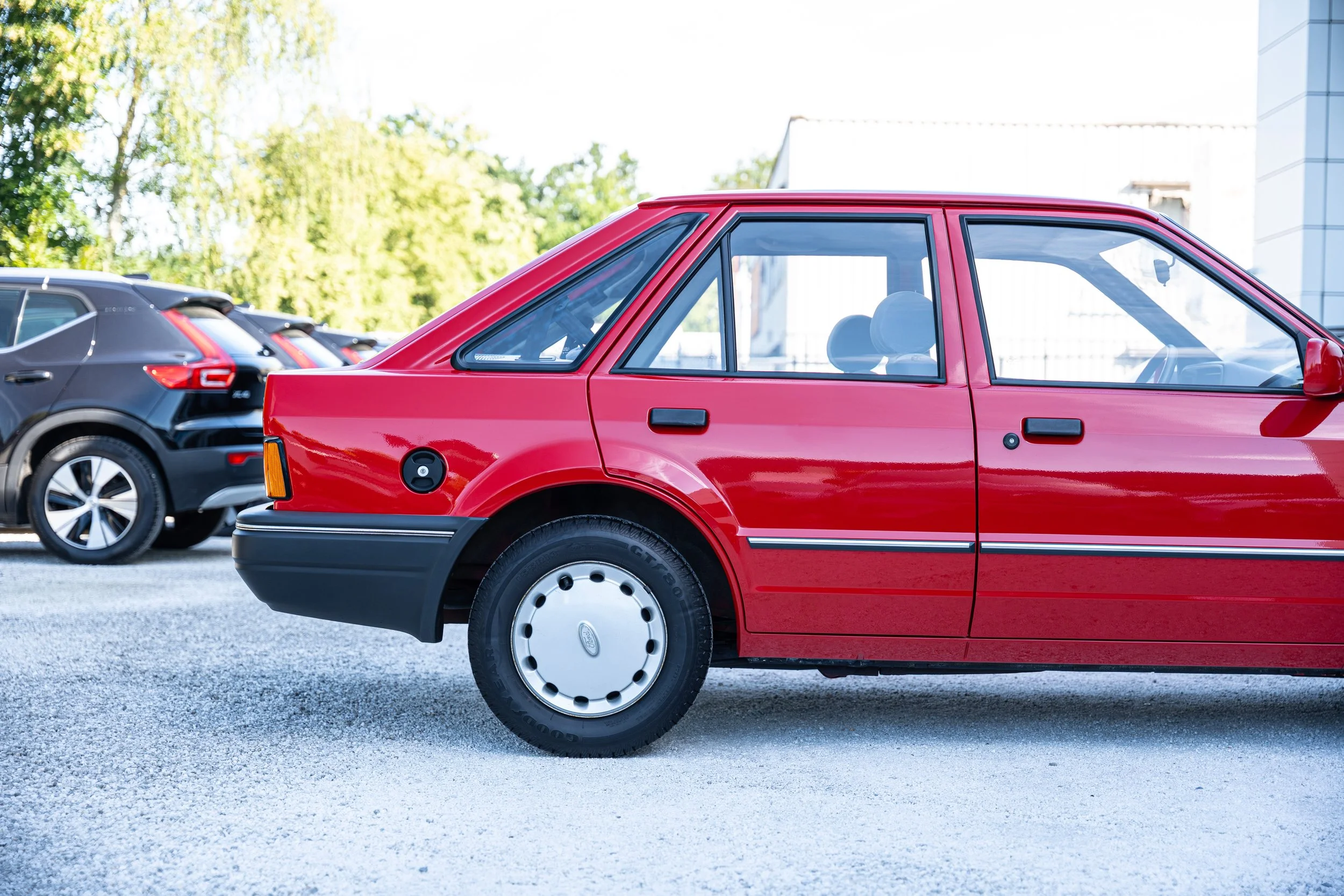 Ford Escort (35).jpg