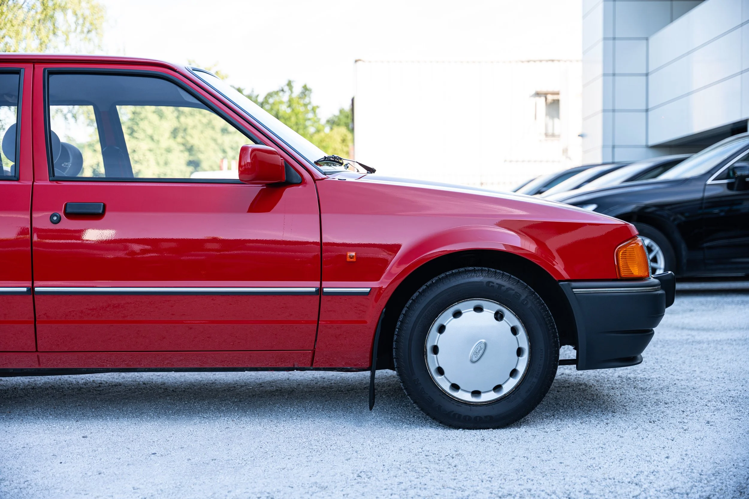 Ford Escort (36).jpg