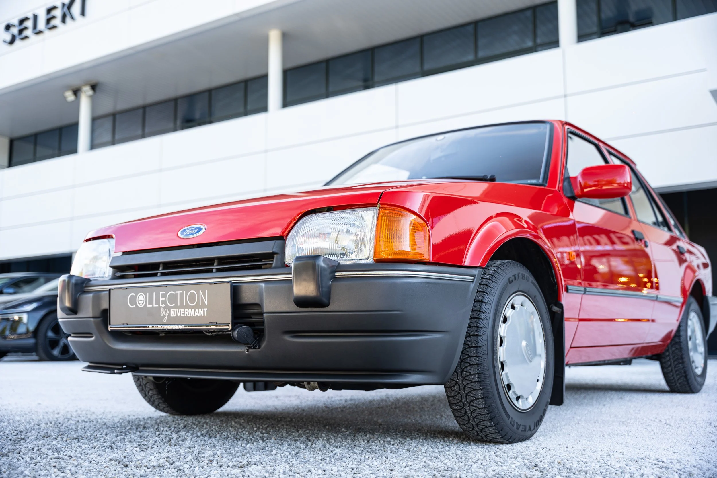 Ford Escort (11).jpg