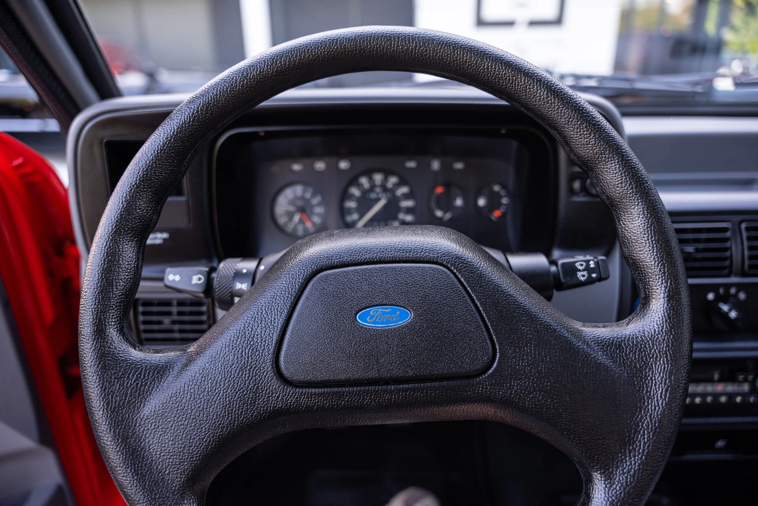Ford Escort (66).jpg