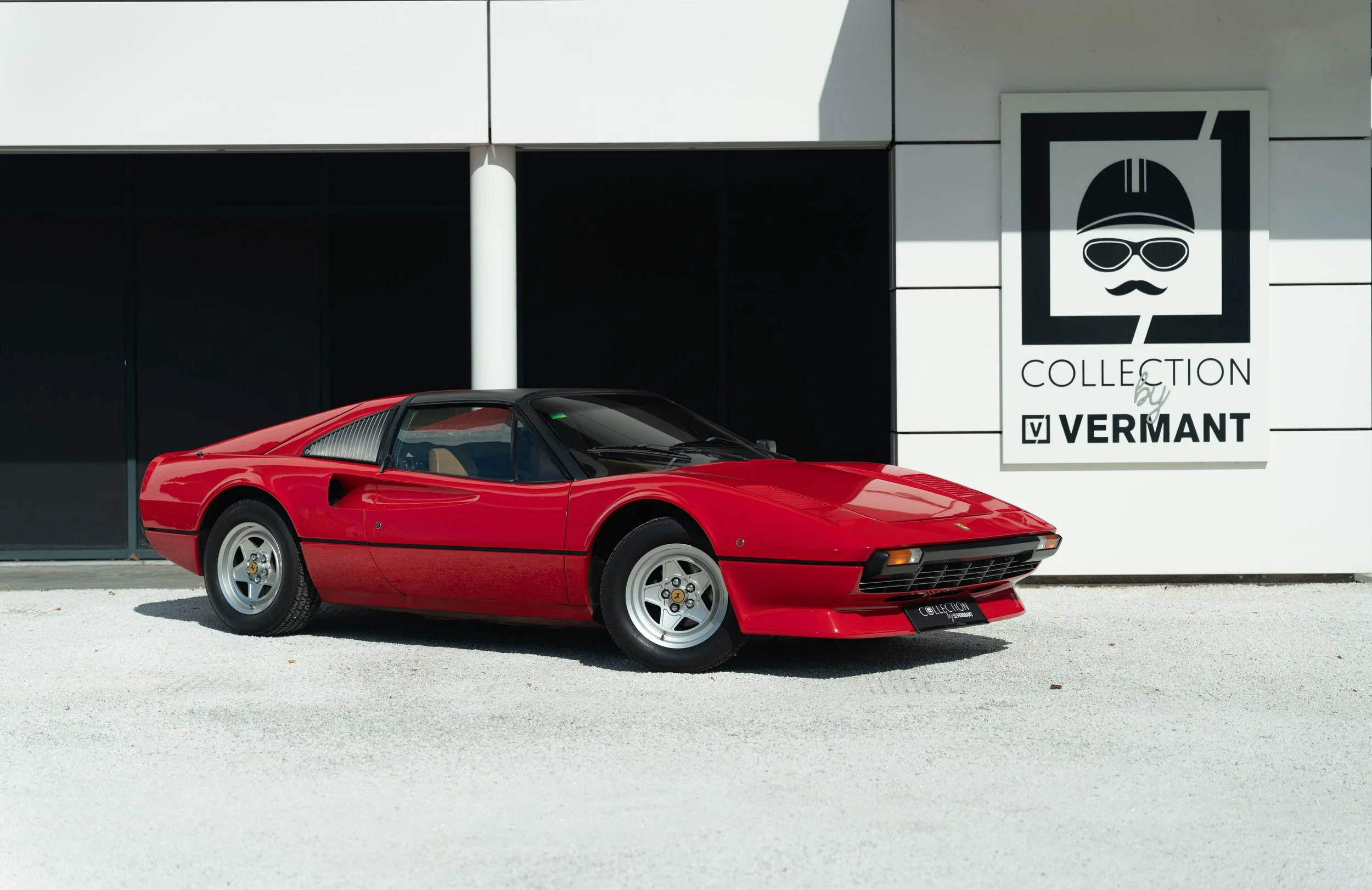 Ferrari_308_GTS-1.jpg