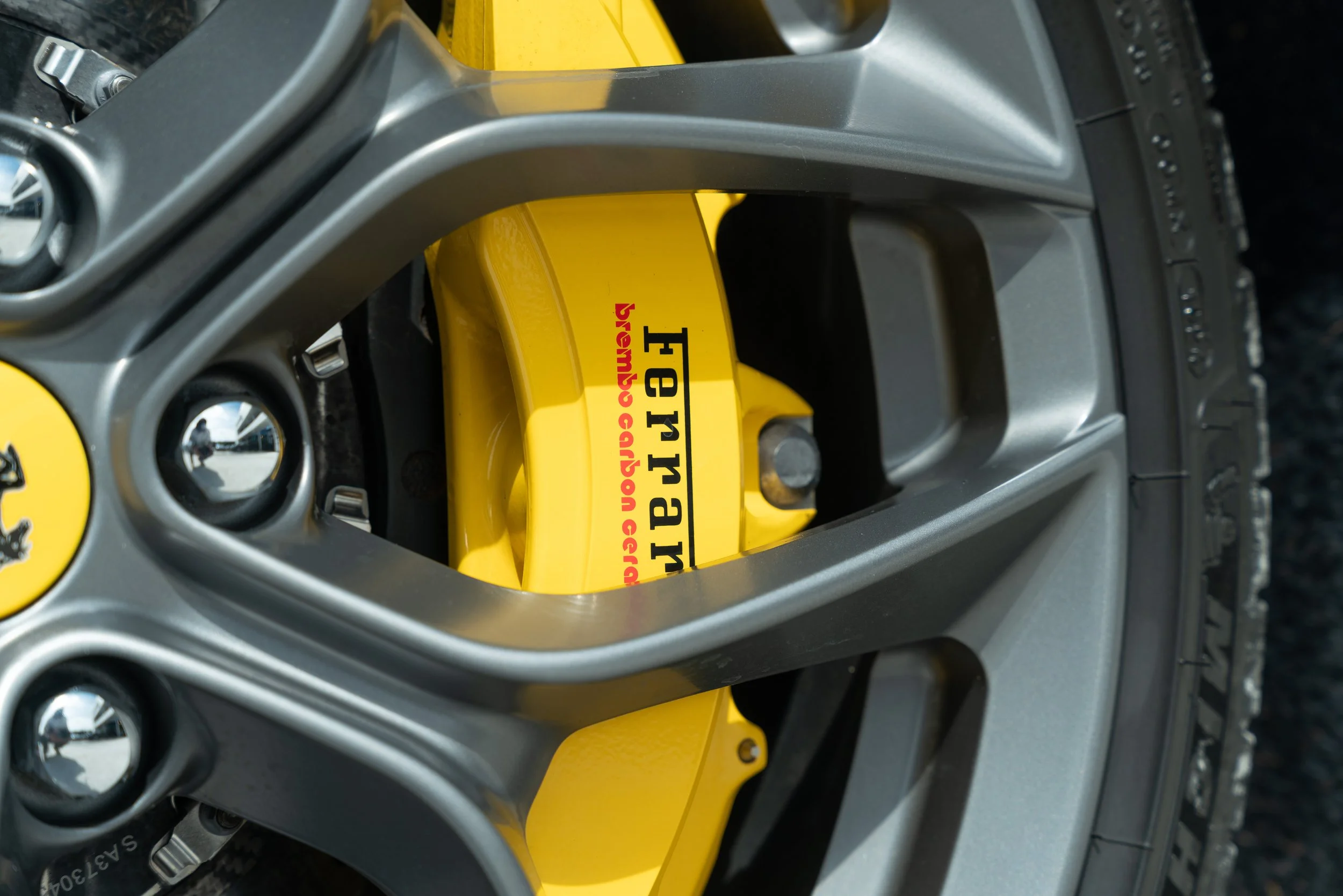 Ferrari GTC4 Lusso T (15).jpg