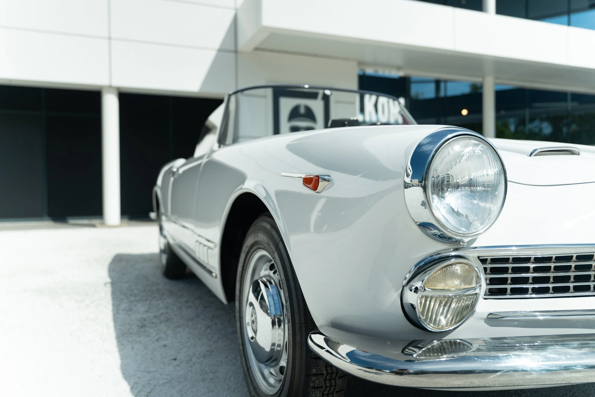 Alfa Romeo 2000 Spider (29).jpg