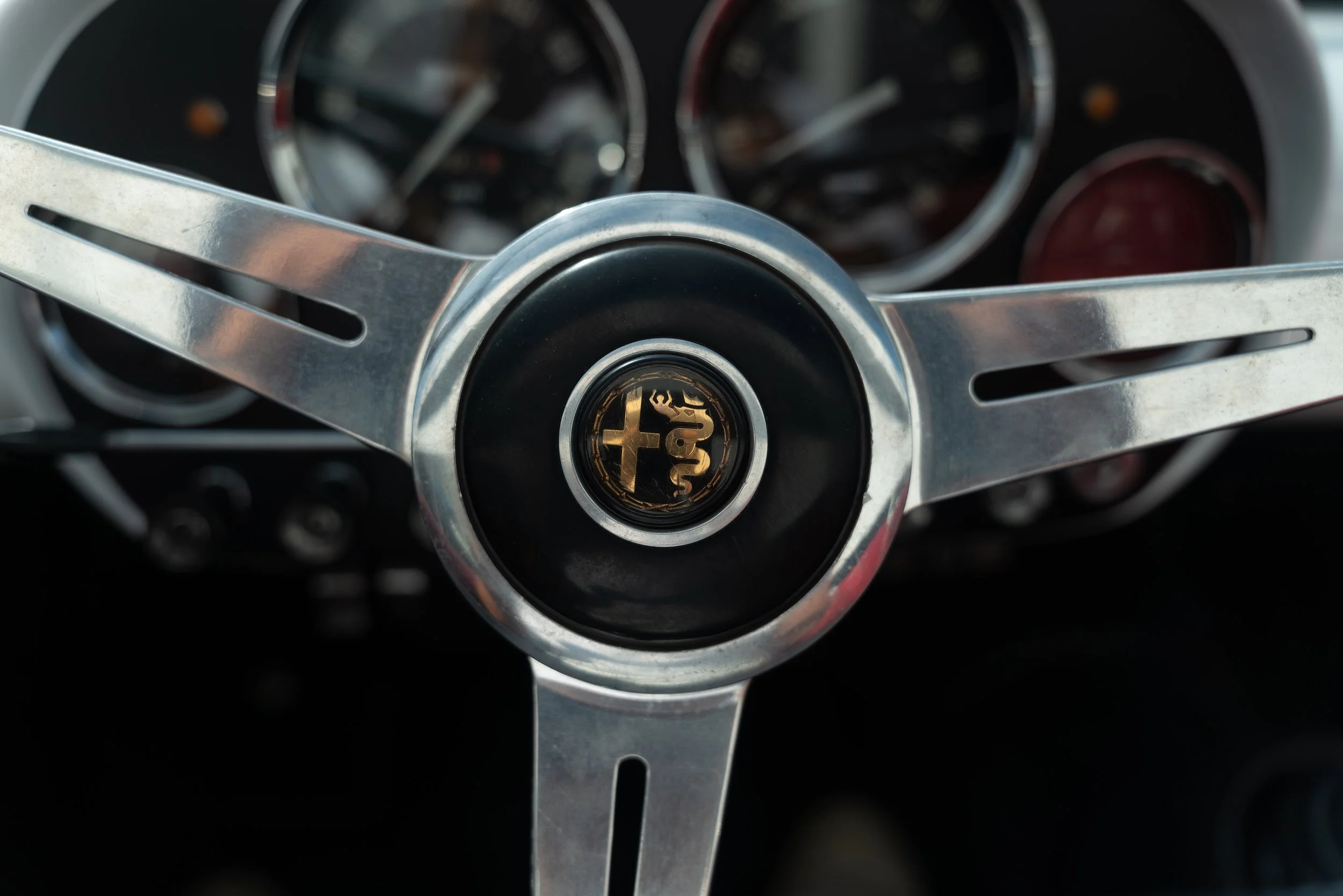 Alfa Romeo 2000 Spider (42).jpg