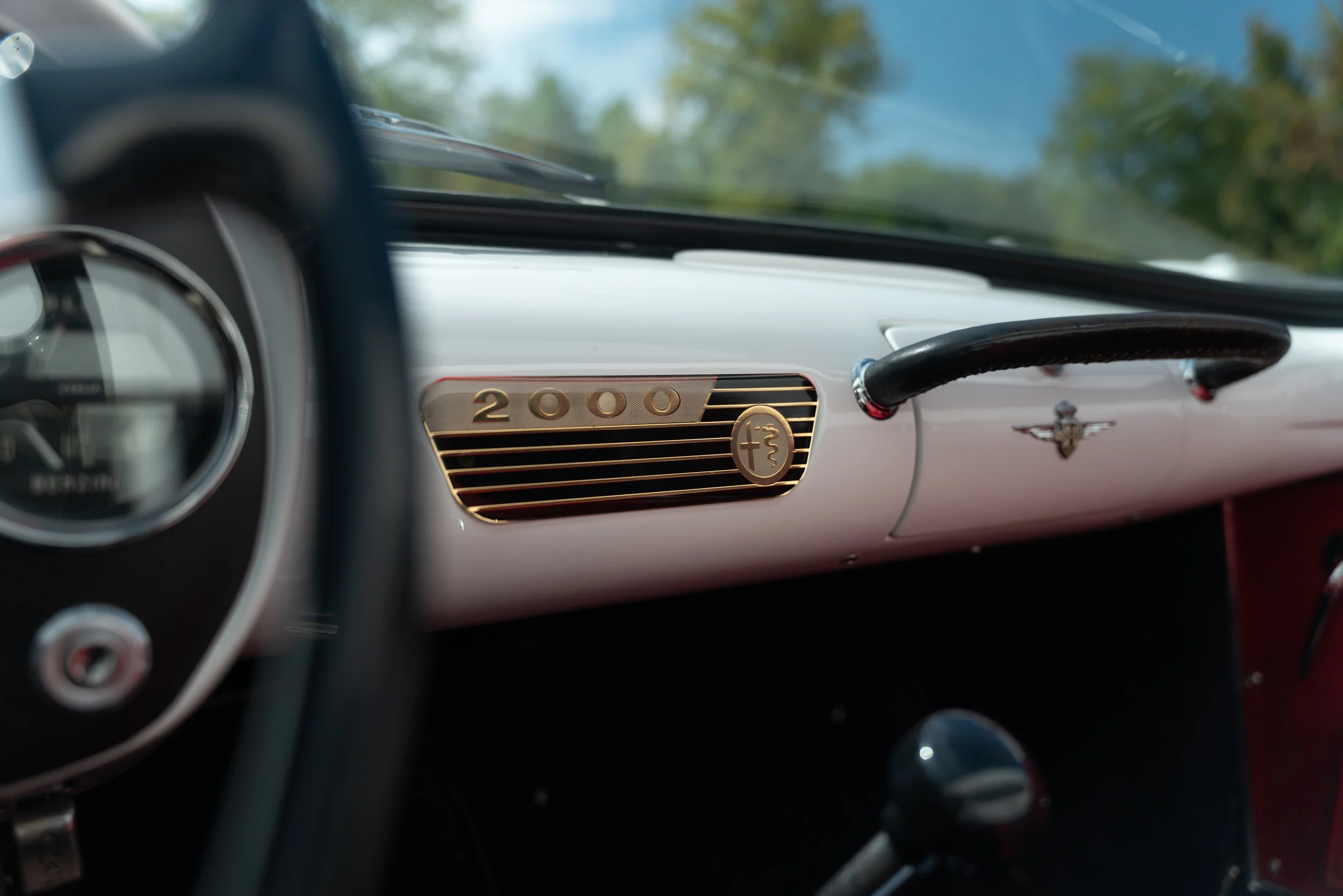 Alfa Romeo 2000 Spider (43).jpg