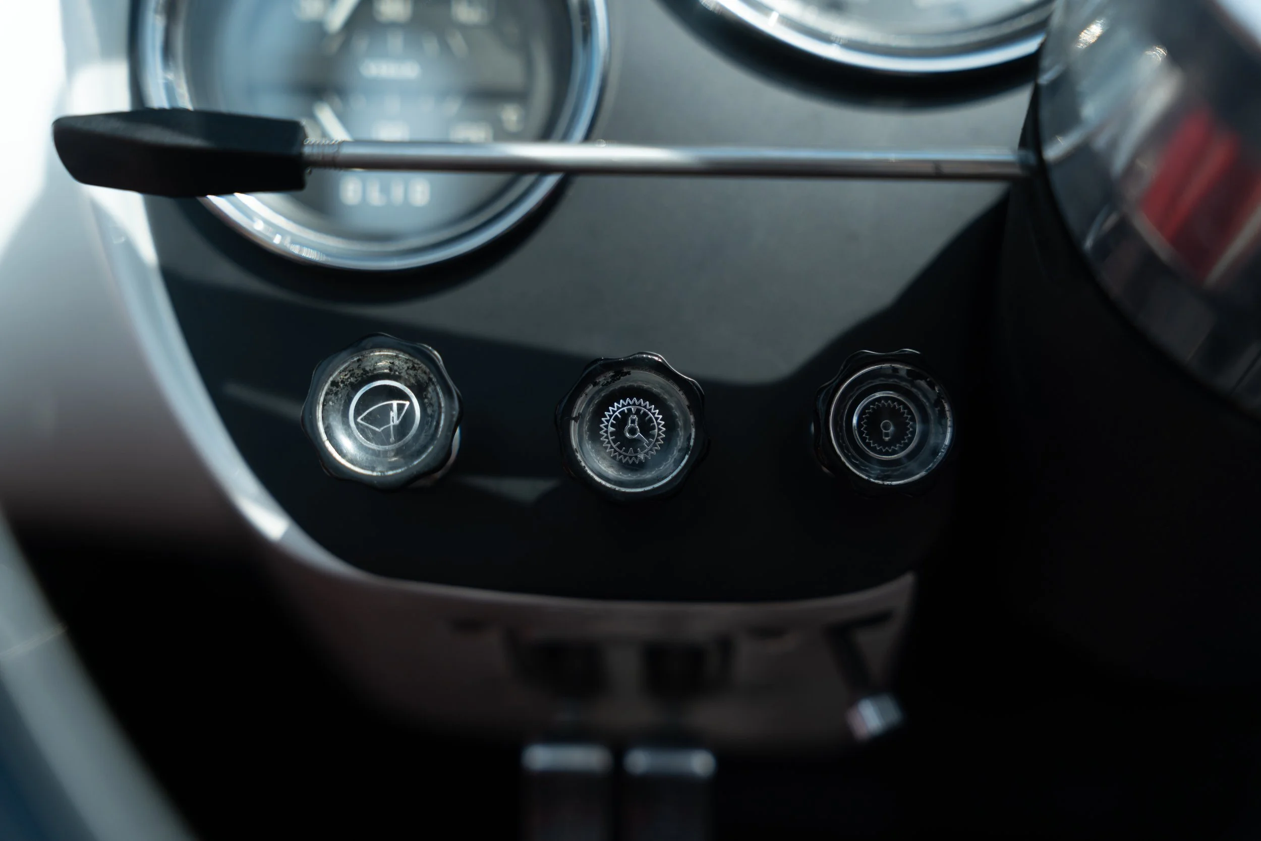 Alfa Romeo 2000 Spider (63).jpg