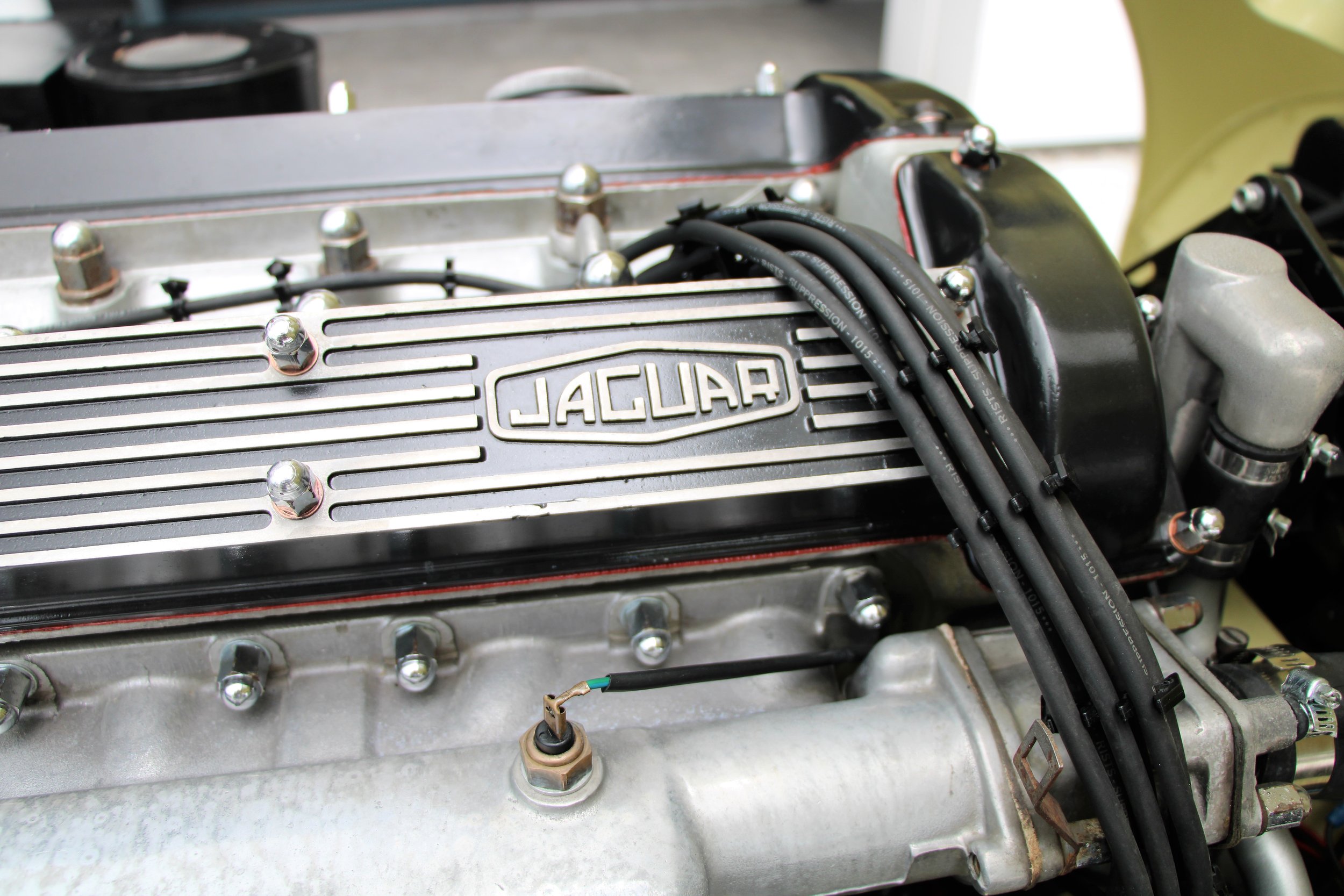 Jaguar E-Type 4.2 cabrio 1969 (41).JPG