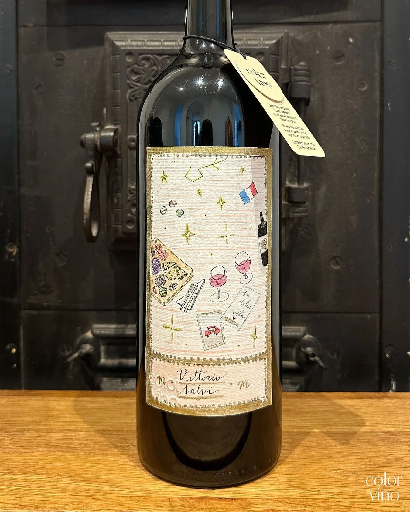 Vittorio Salvi🤍
Liebt das sch&ouml;ne im Leben, guten Wein, gutes Essen. Teure Autos, Reisen nach Frankreich, seine grosse Familie. Stolz, sarkastisch, Gesch&auml;fftsmann und liebevoll. Ein Skorpion halt ✨♏️💫

Bestelle das sch&ouml;nste Geschenk f