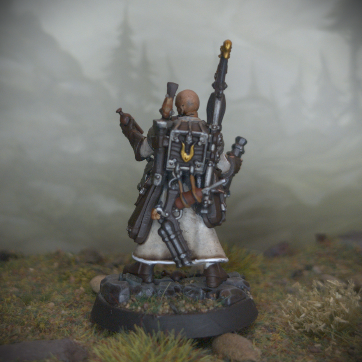 Squire Udo rear view