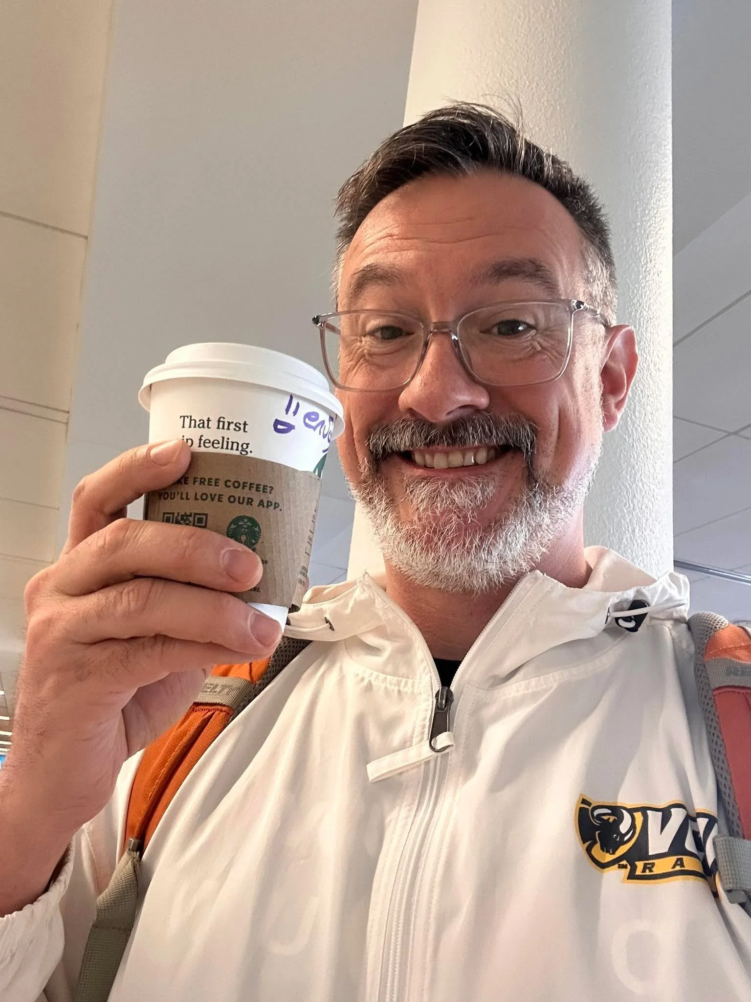 After a good lunch, and another round of coffee, I AM BACK!