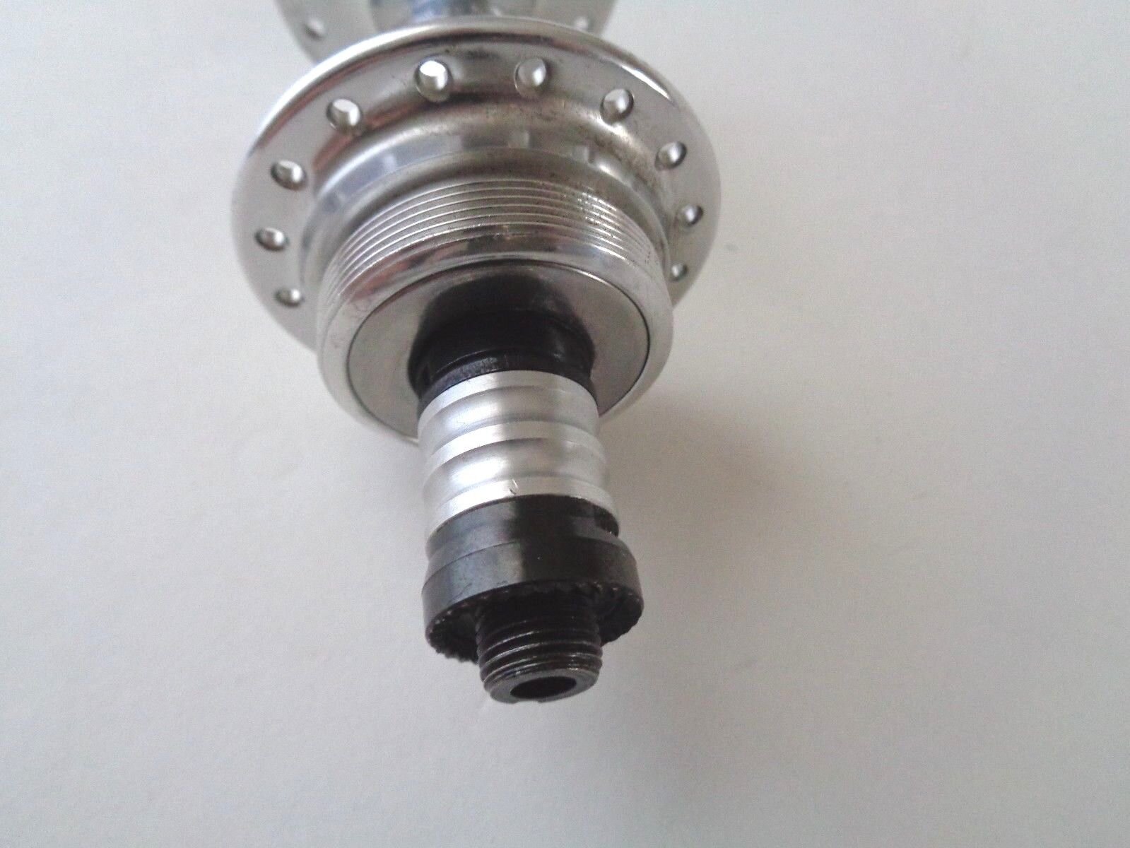 CROCE REAR HUB3.jpg