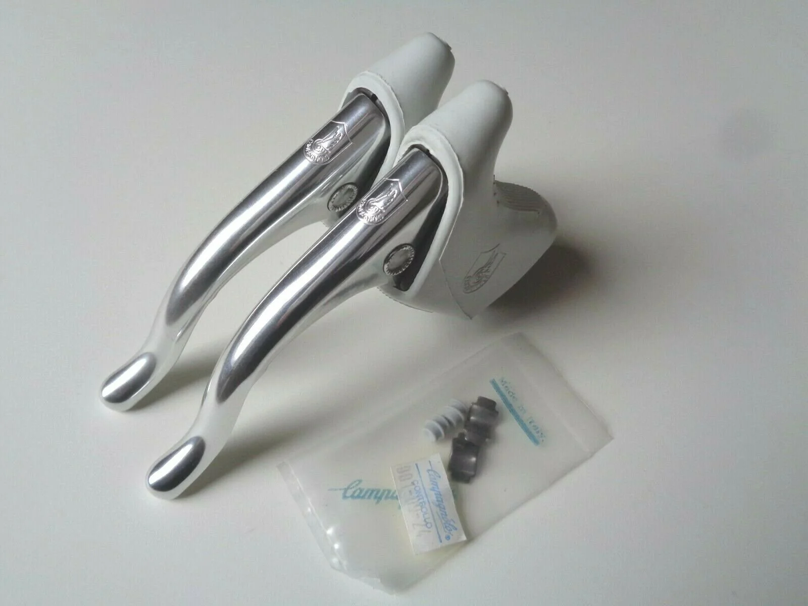 COBALTO LEVERS.jpg