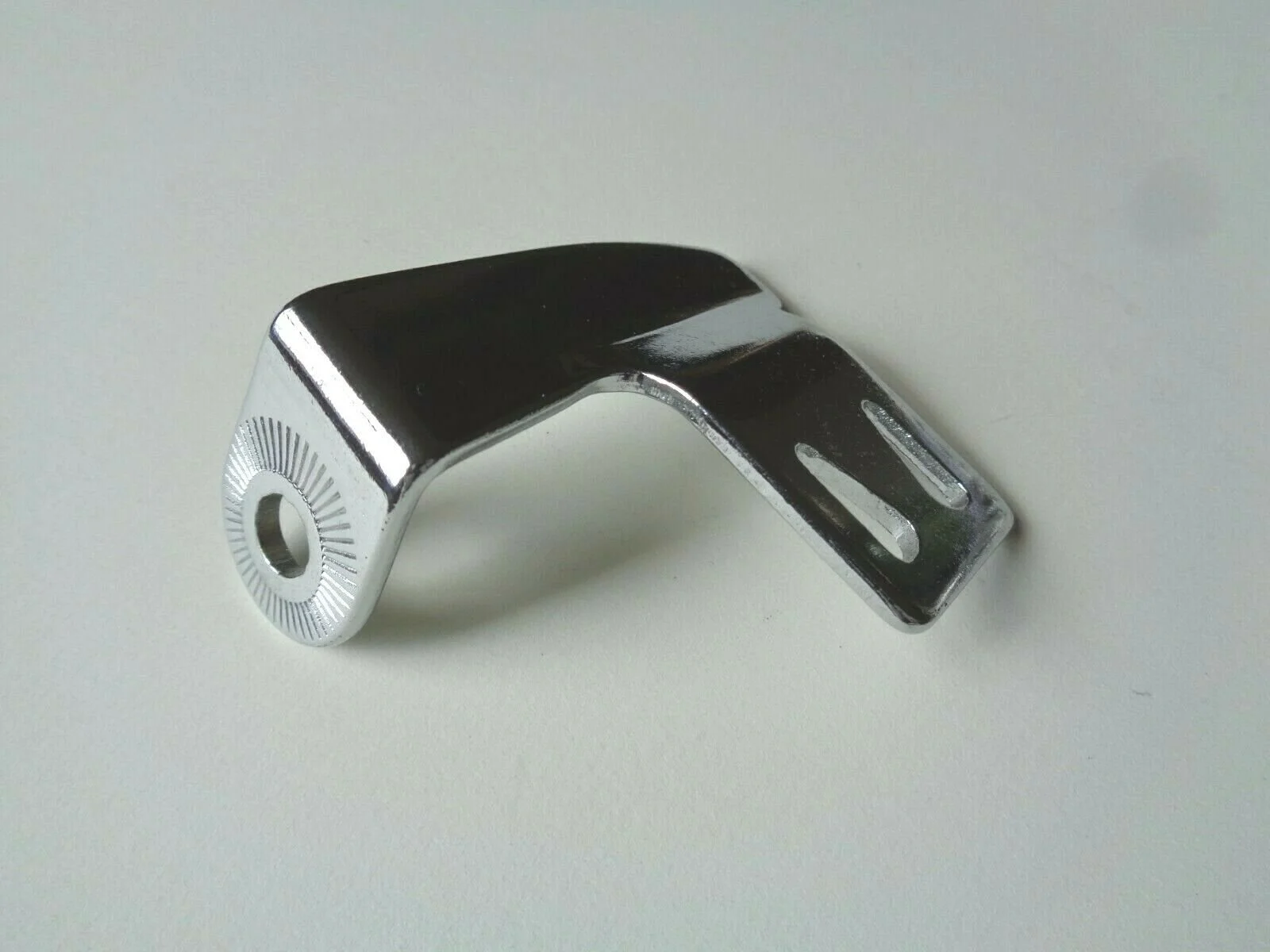 NOS LAMP BRACKET2.jpg