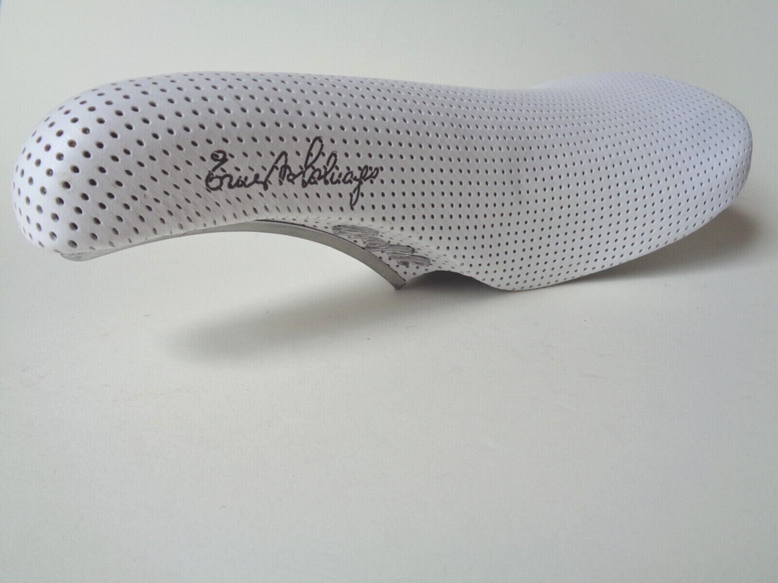 CONCOR WHITE COLNAGO PROFIL SADDLE-10.jpg