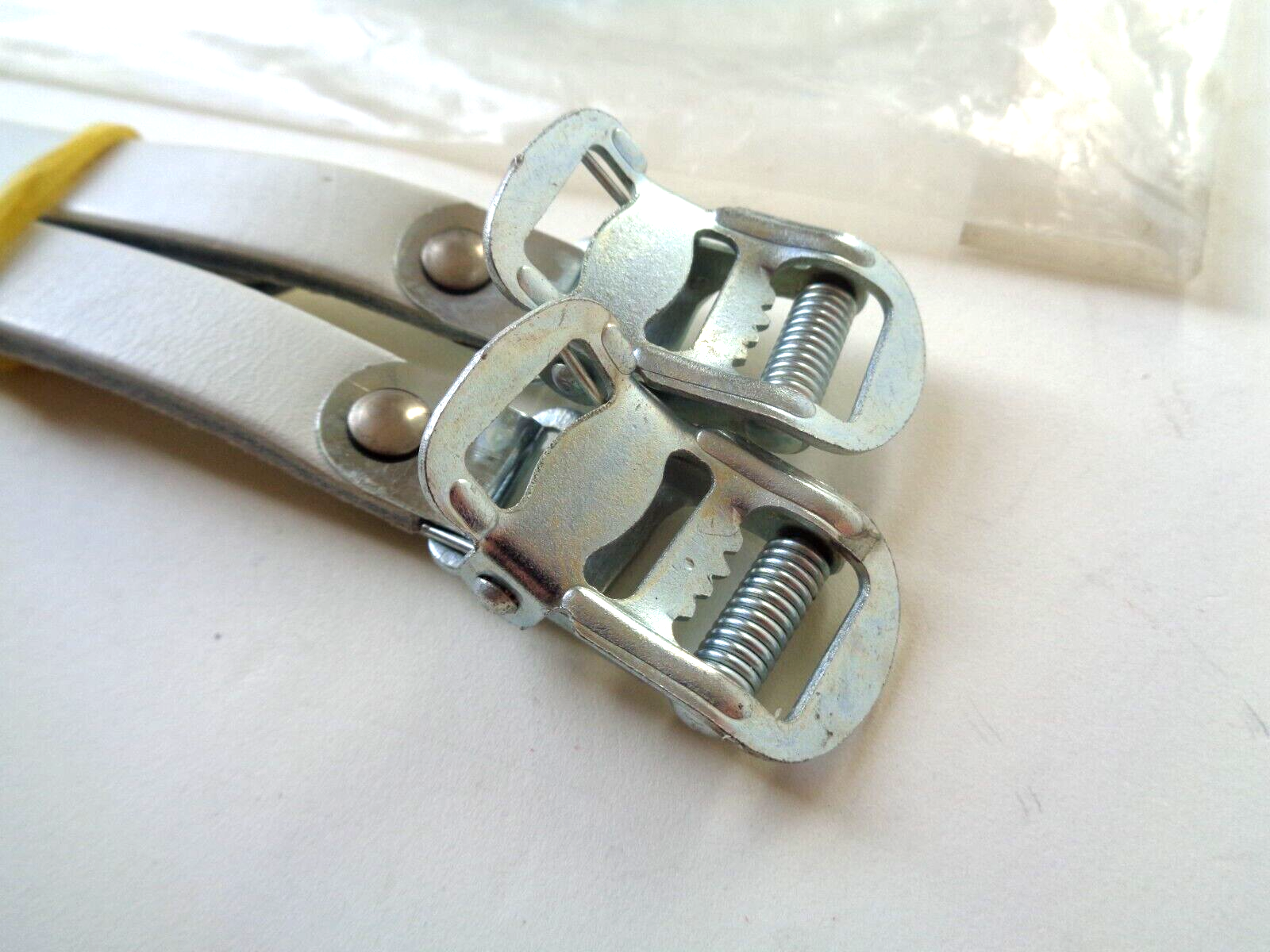 CORNEZ WHITE TOE STRAPS3.jpeg