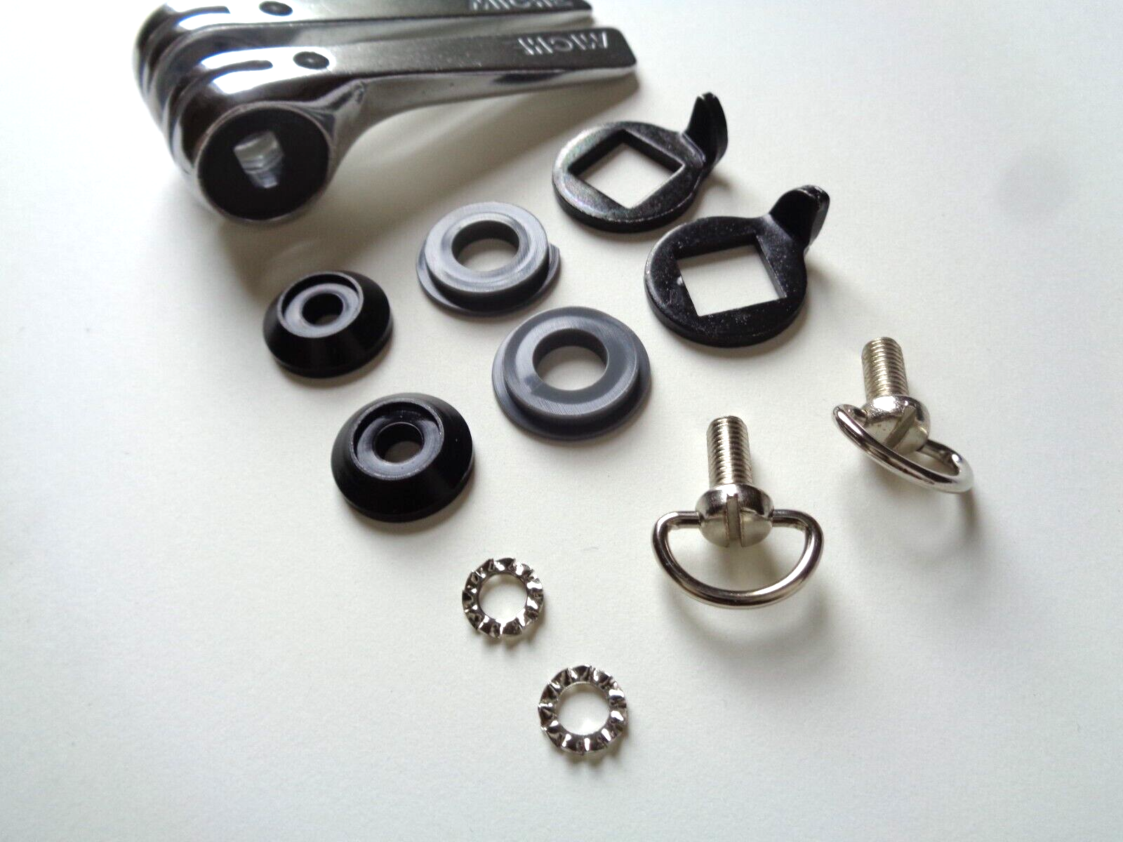 NOS MICHE gear shifters2.jpg