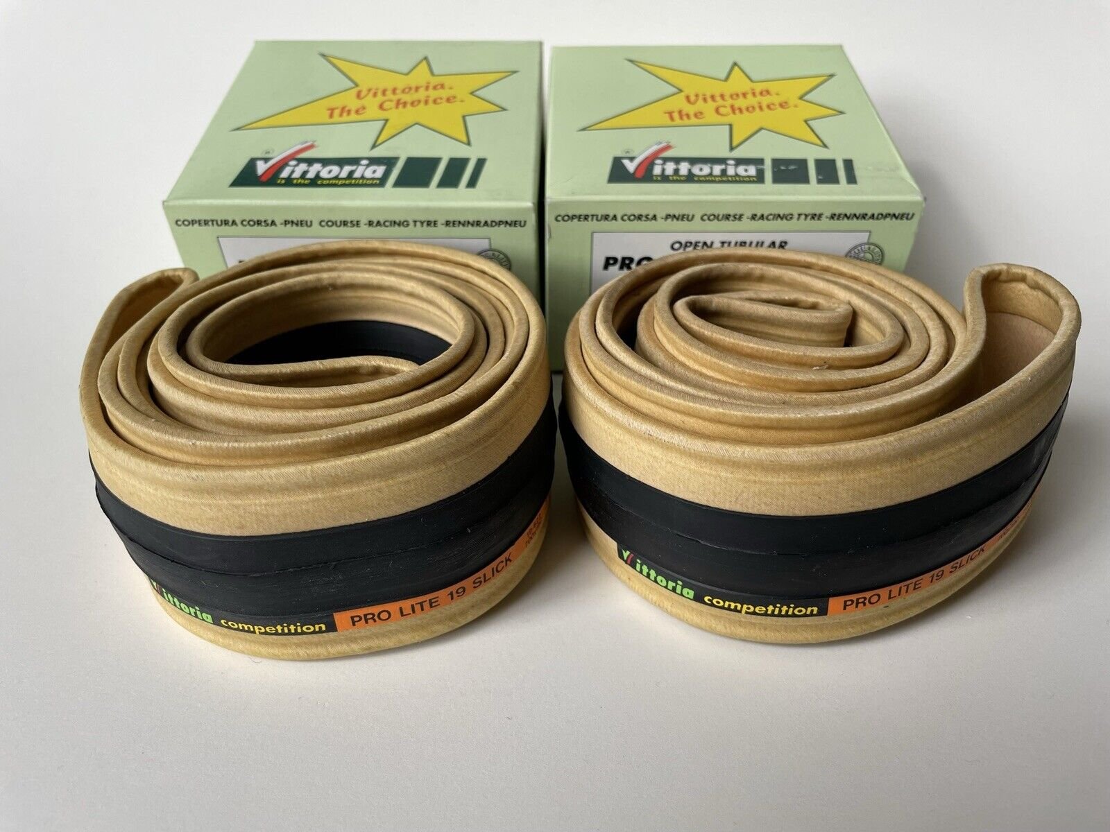 VITTORIA SLICK TYRES.jpeg