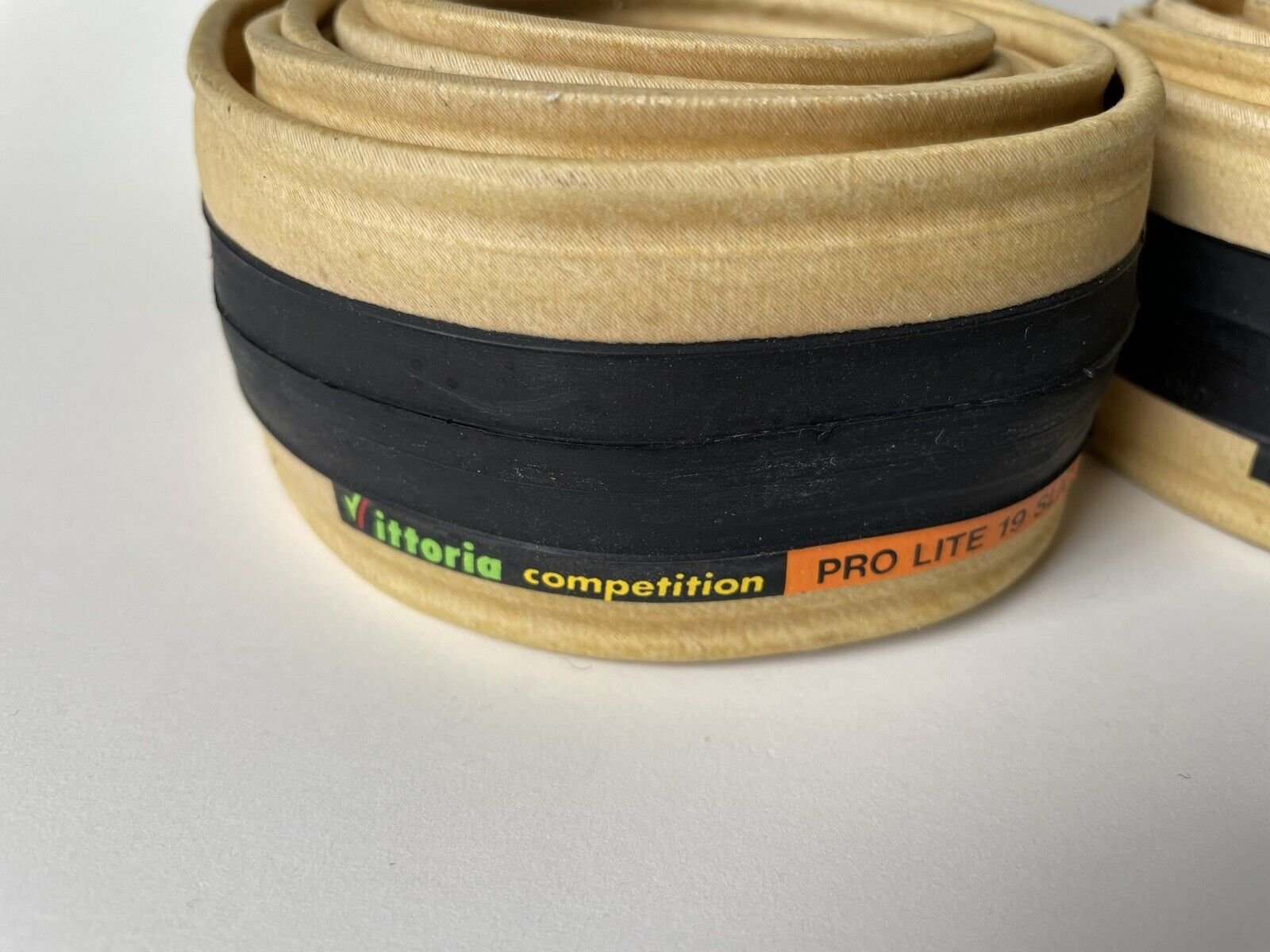 VITTORIA SLICK TYRES2.jpeg