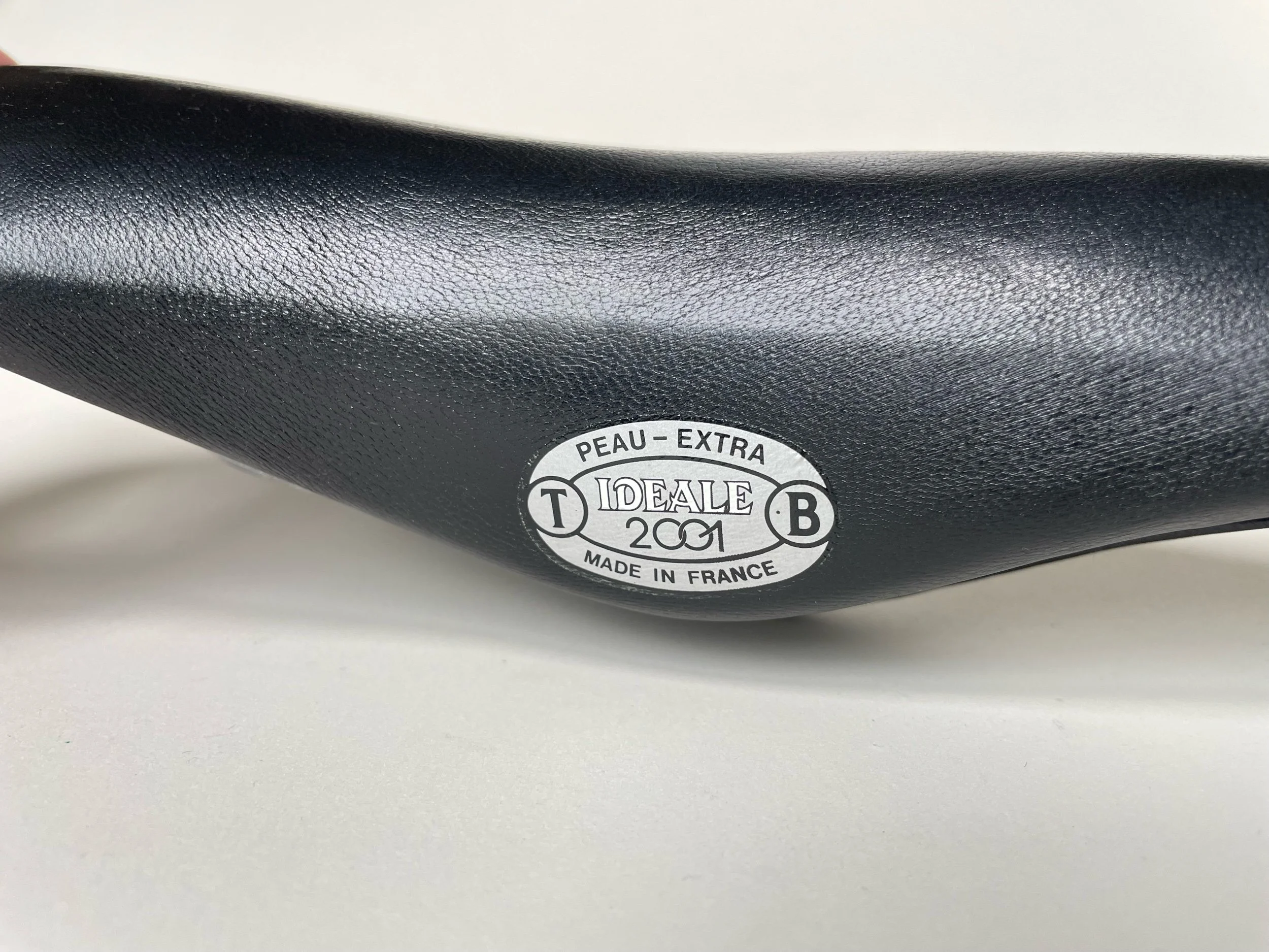 IDEALE 2001 ブラックサドル IDEALE 2001 ブラックサドル Ideale 2001 Saddle - Shop Vintage