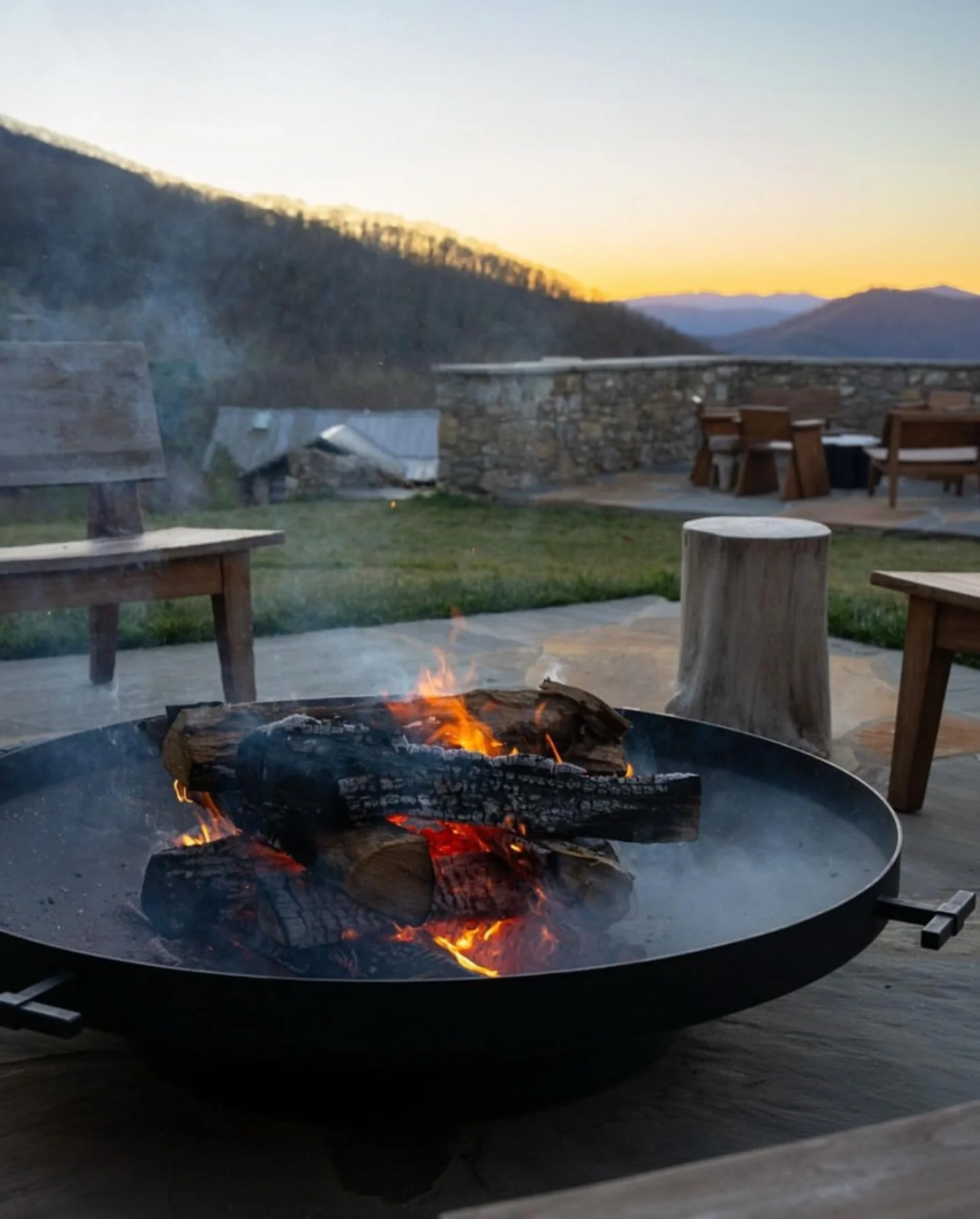 It&rsquo;s almost bonfire season! Did I mention we make super cool custom fire 🔥 bowls !!! Check out this one we did some time back for @cataloocheeranch ! Let&rsquo;s make some more for you all !!!