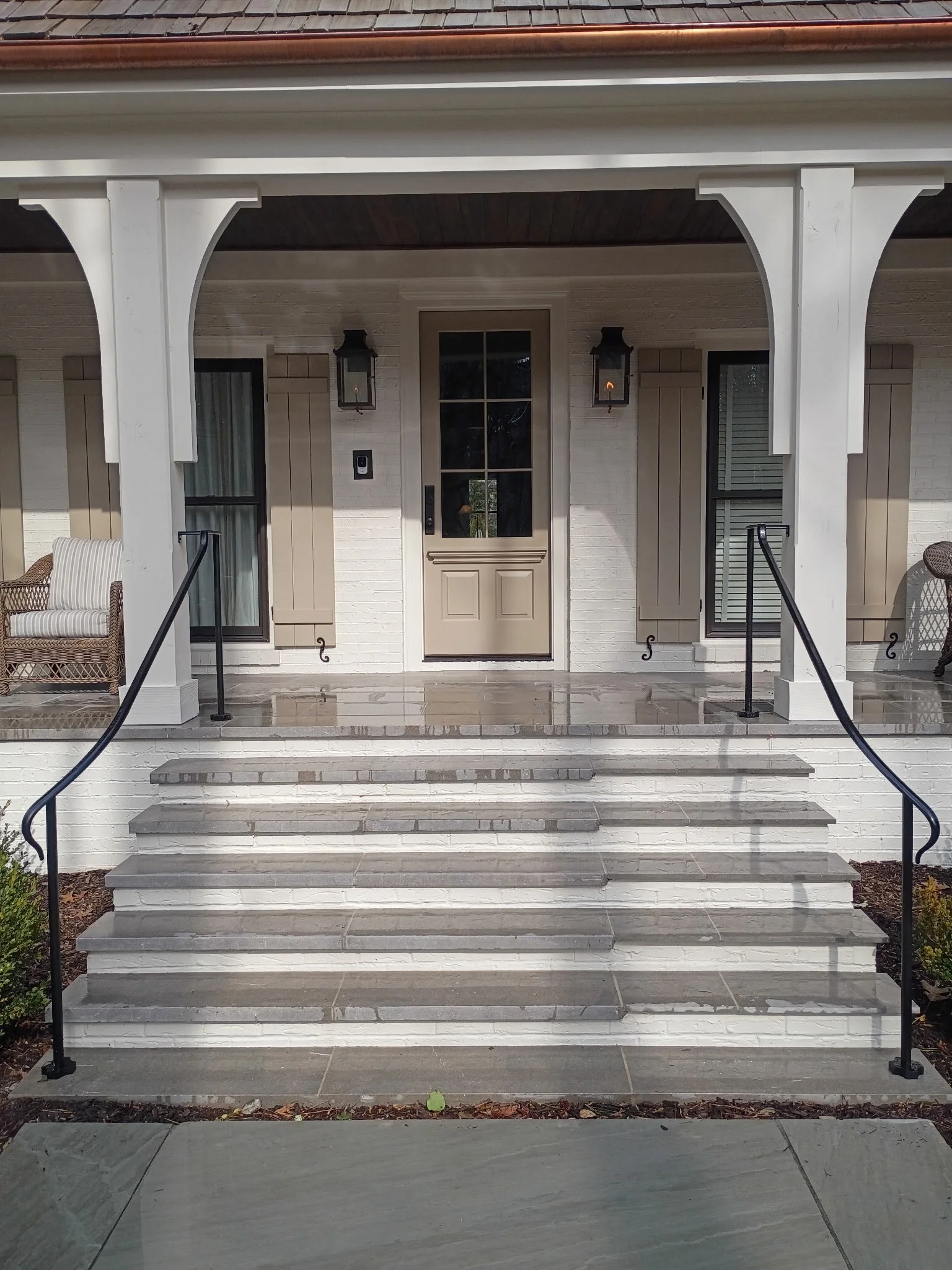 Some super clean blacksmith  post to post rail and an into stone tread rail we did a while back for @crowebuilt &hellip;. You should see how beautiful this whole house turned out ! What a transformation&hellip;.Glad we could add some details to it !