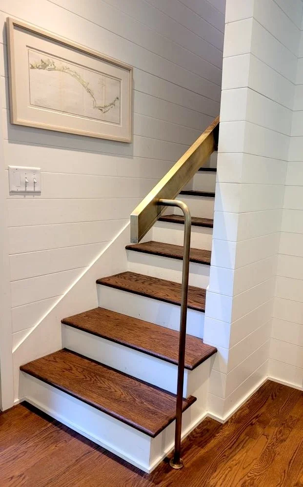 Railing-IntStair_Brass_V1.jpg