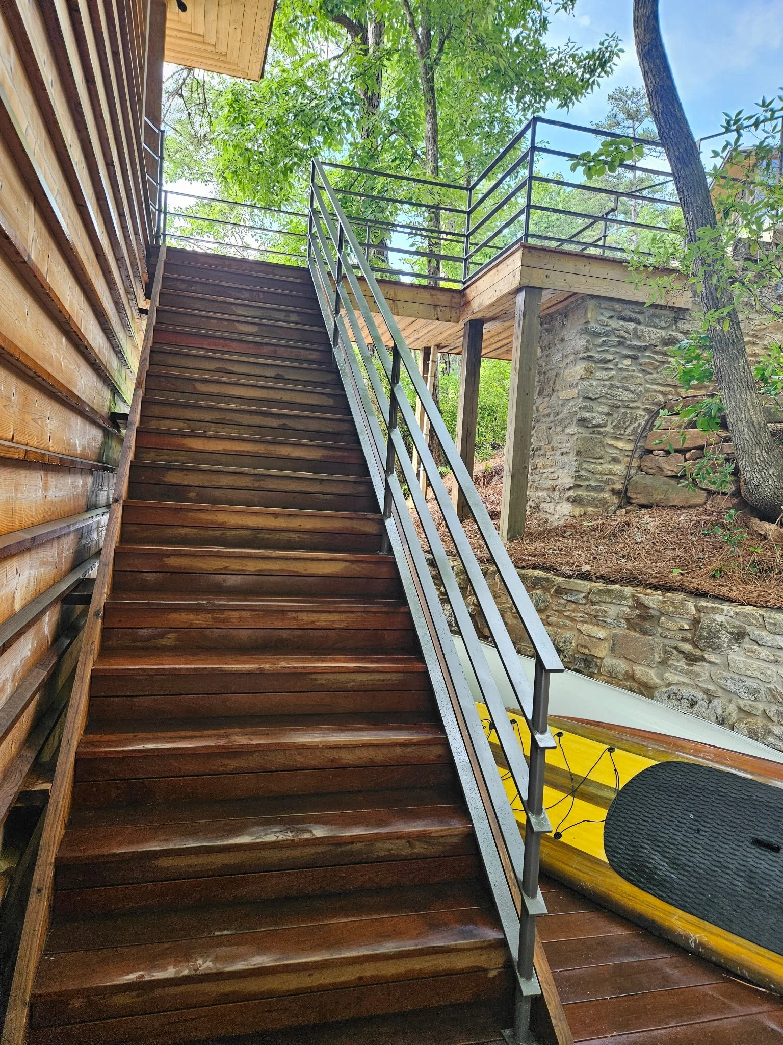 LDC_Rail_Exterior Dock Rail_4.jpeg